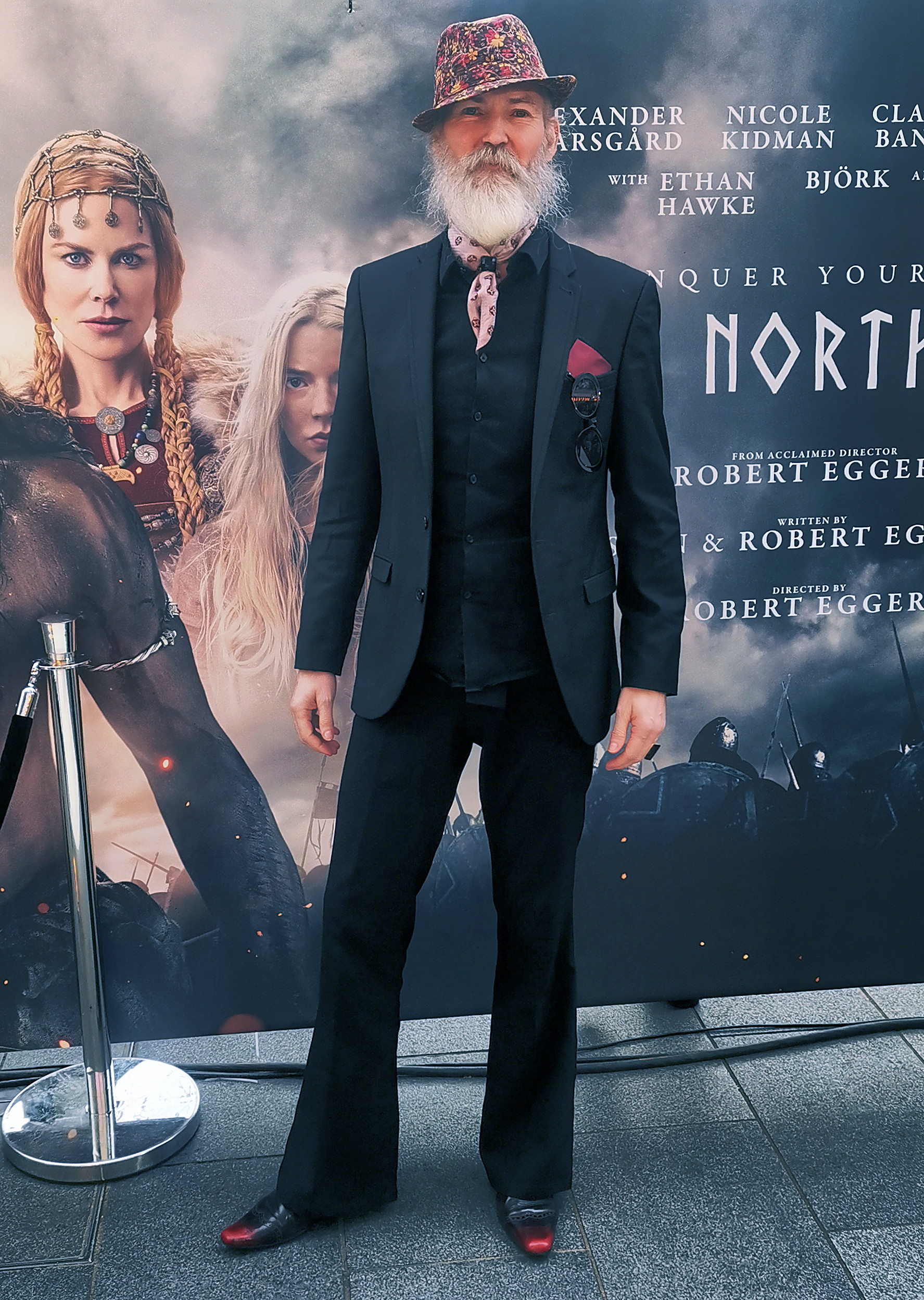 actor Jon Campling large photo