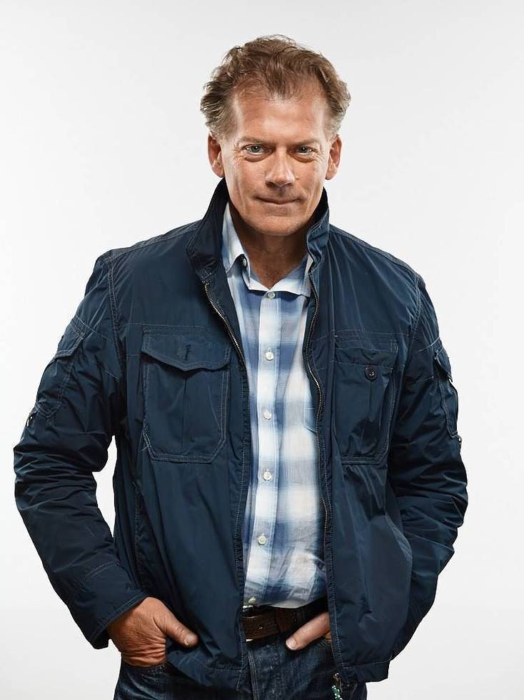 actor Lindsay Merrithew large photo