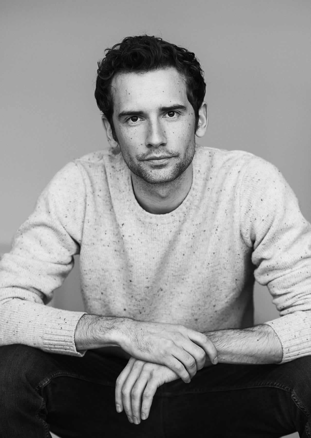 actor Raphael Grosz-Harvey large photo