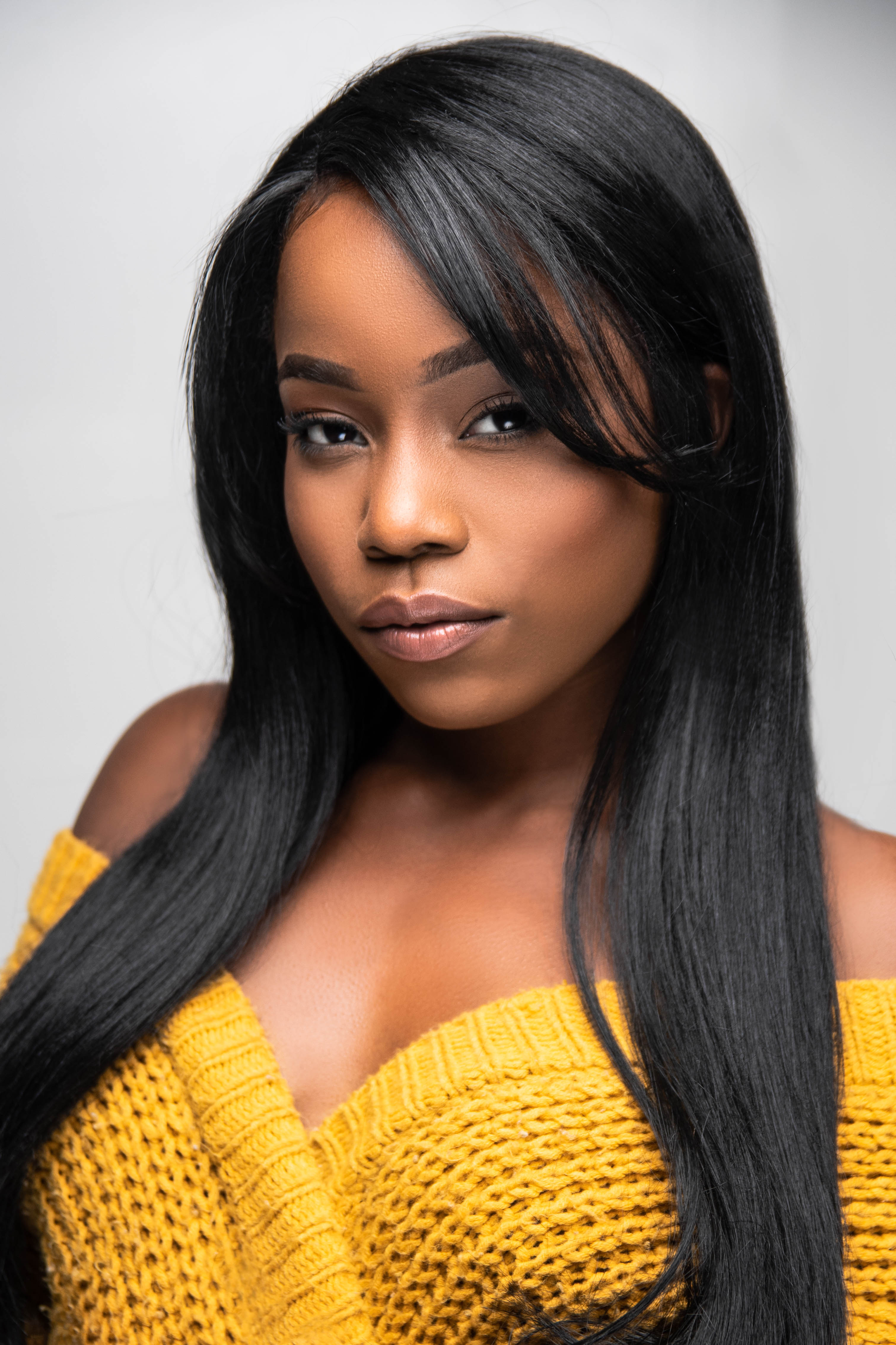 actor Brianna Butler large photo