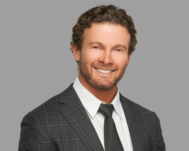 actor Aleksander Vayshelboym large photo