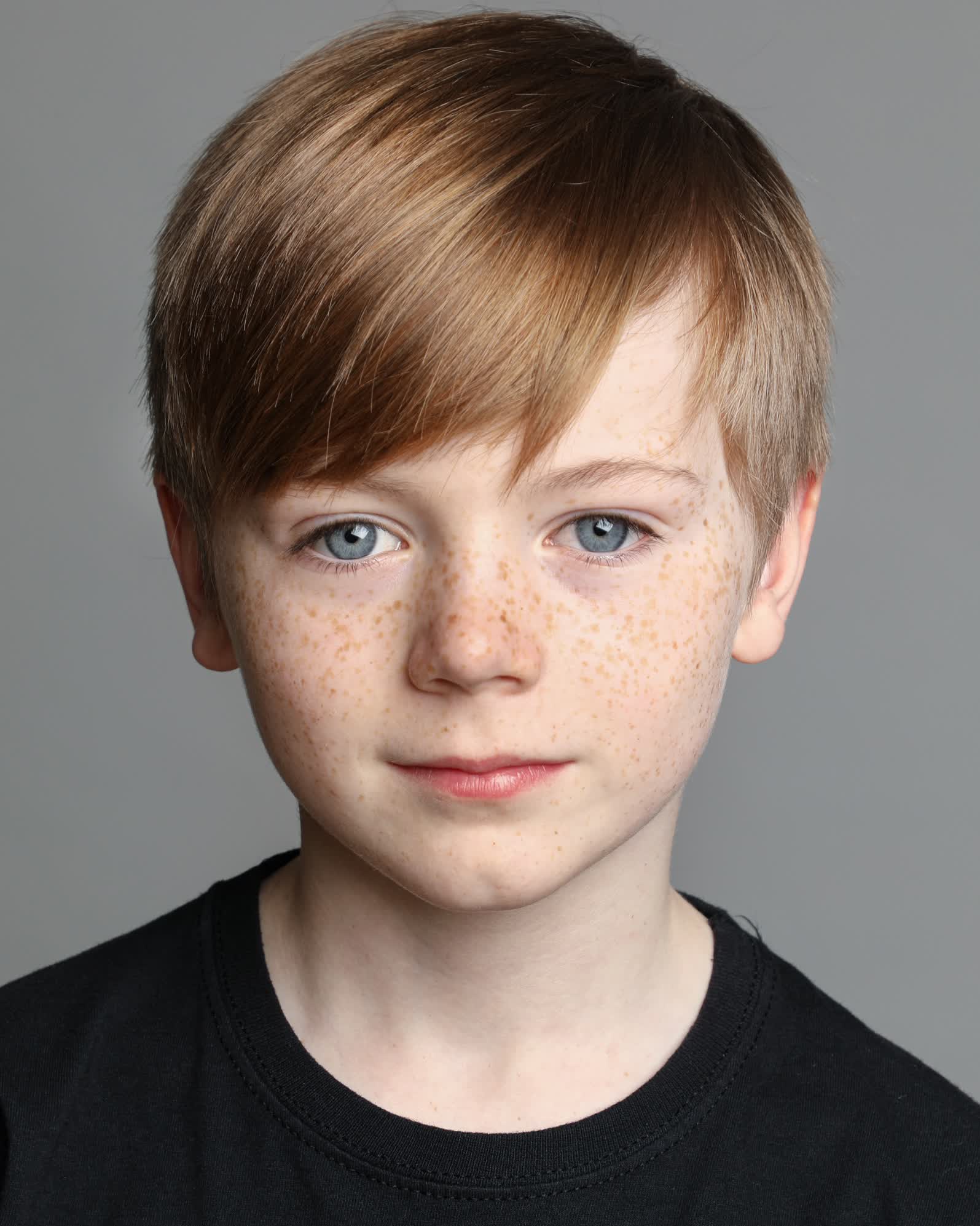 actor Logan Hannan large photo