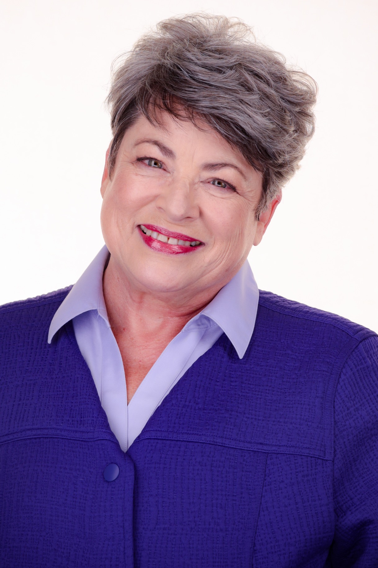 actor Linda Eicher large photo