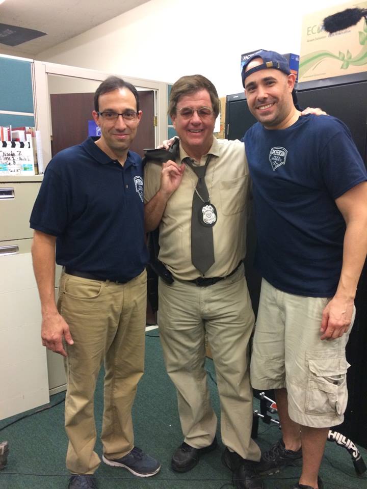 actor John Manzelli large photo