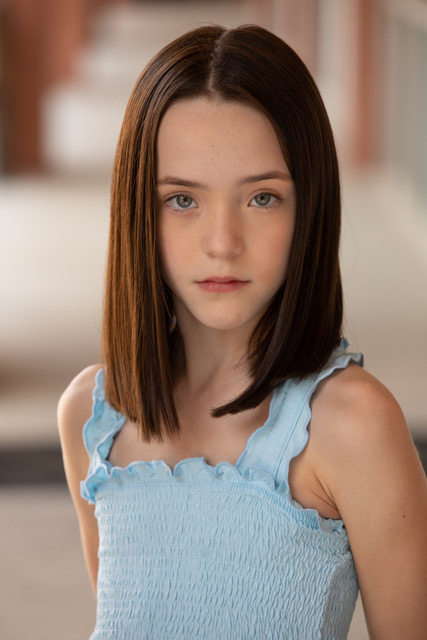 actor Aubin Bradley large photo