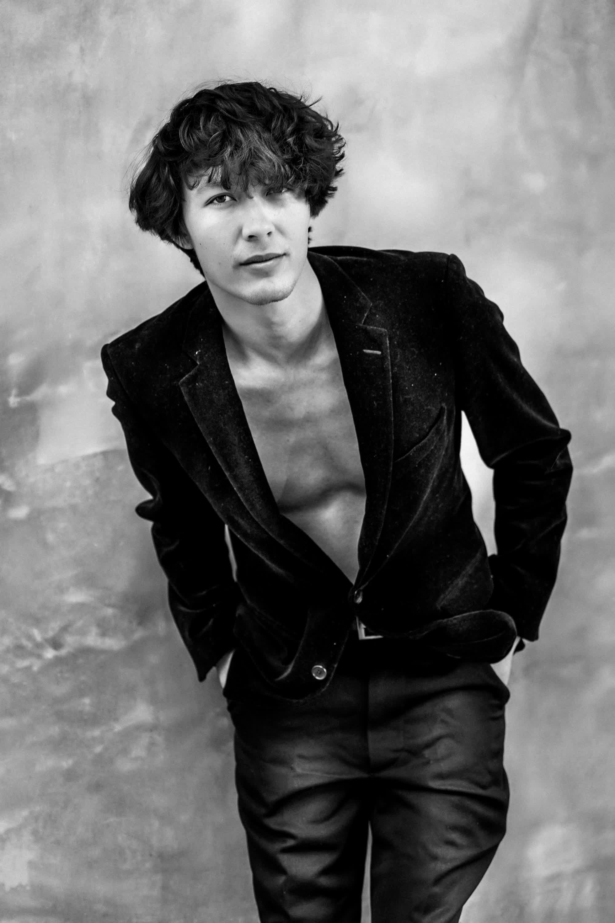 actor Sam Tan large photo