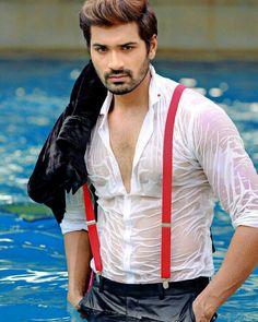 actor Mrunal Jain large photo