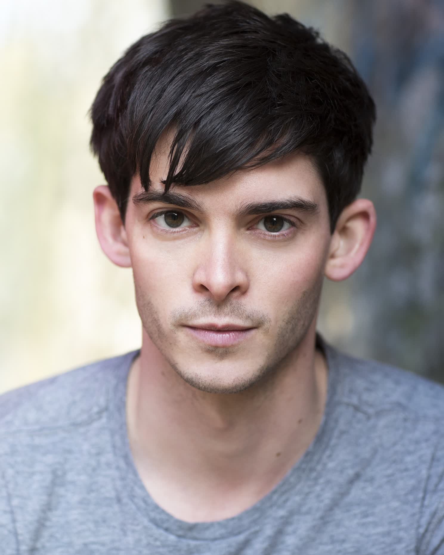 actor Joshua Dickinson large photo