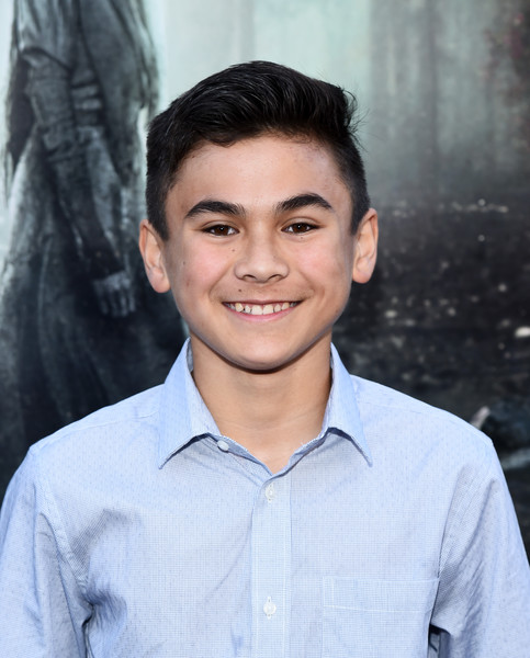 actor Aiden Lewandowski large photo