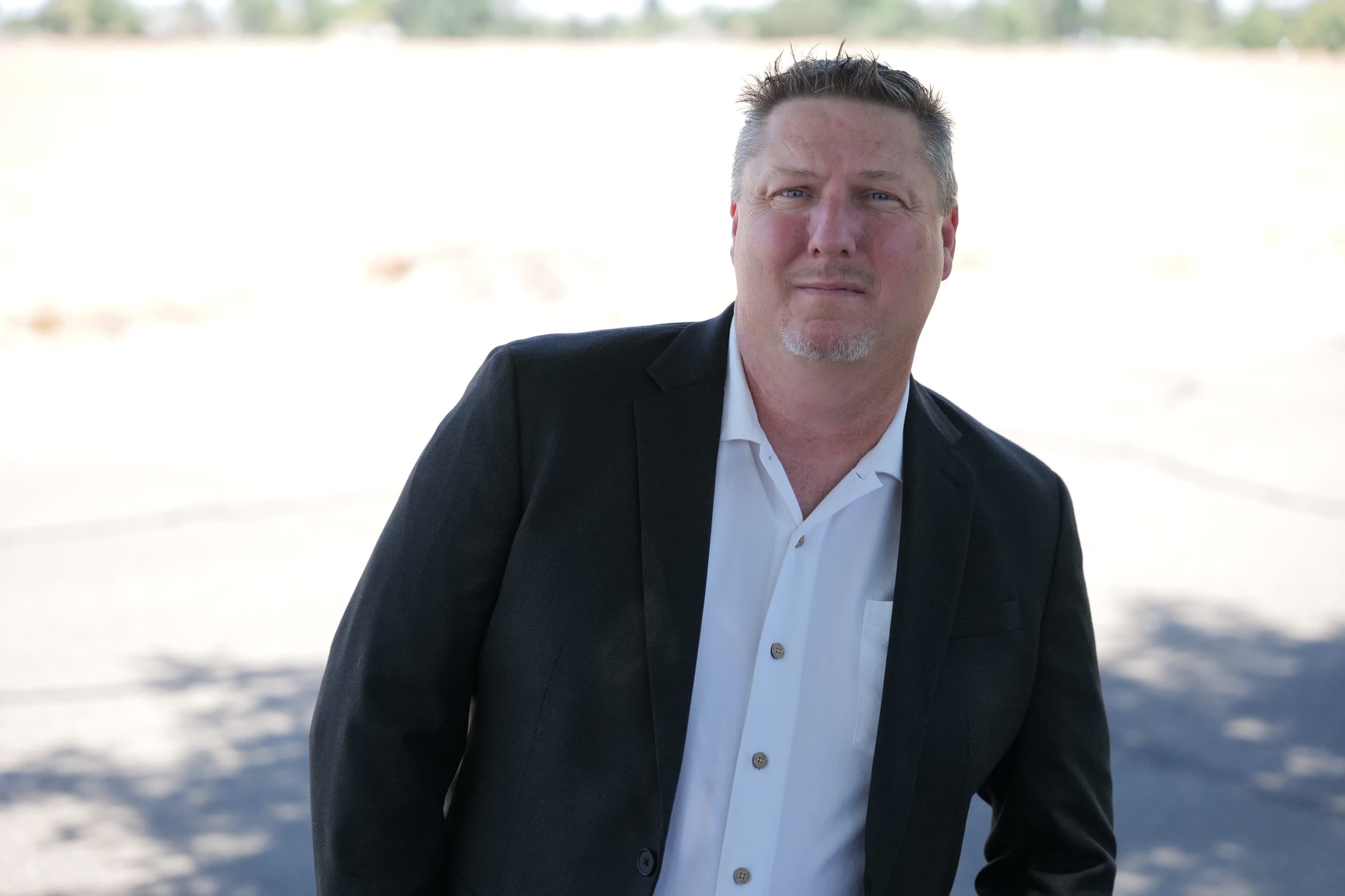 actor Allan Abshire large photo