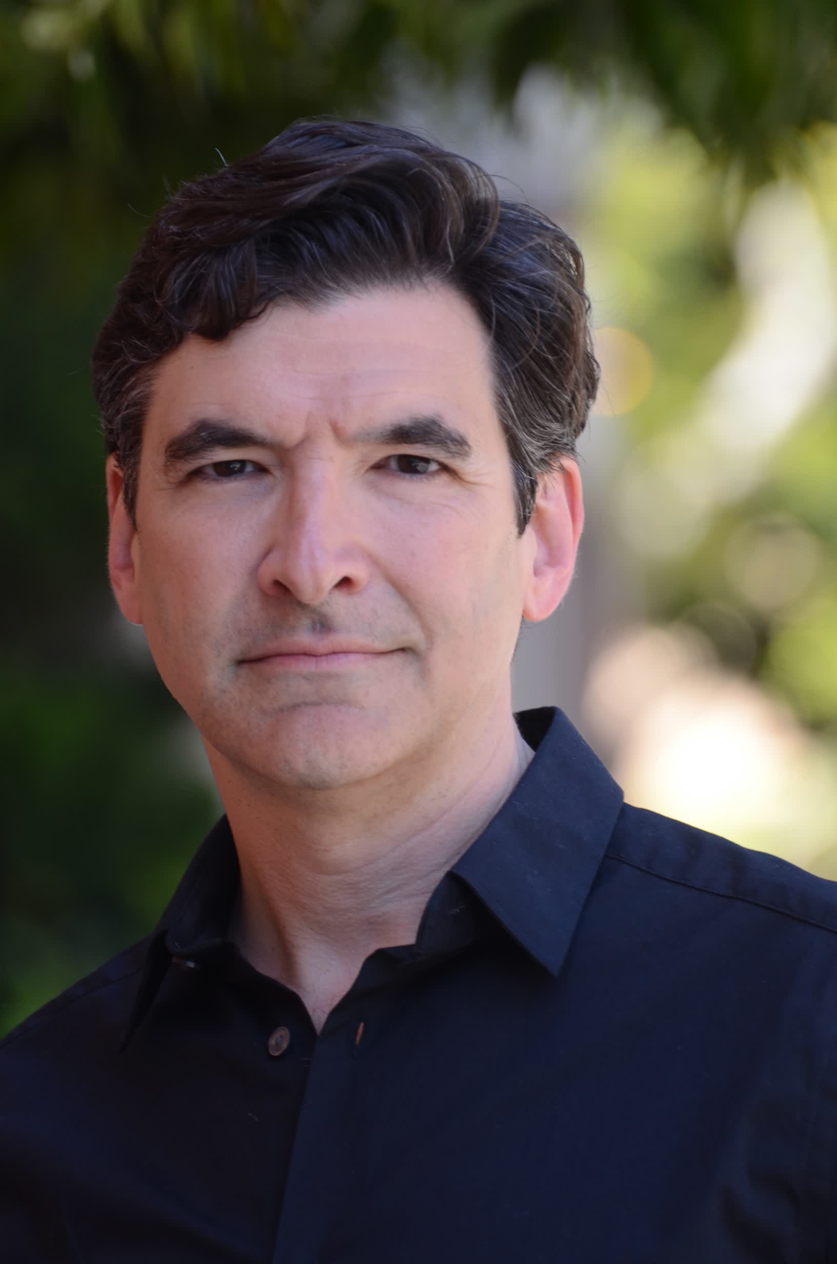 actor Jonathan Hadley large photo