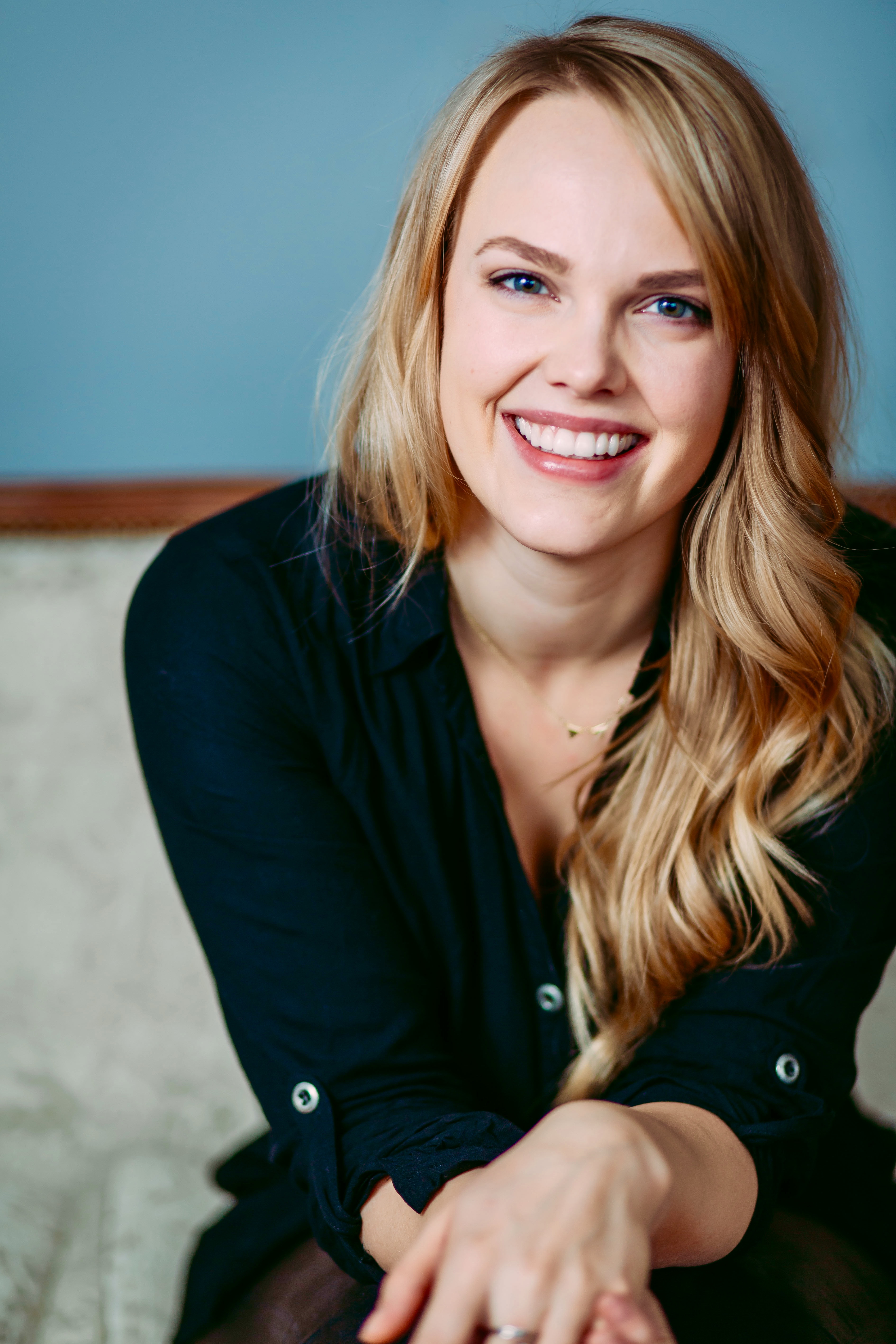 actor Clare Filipow large photo