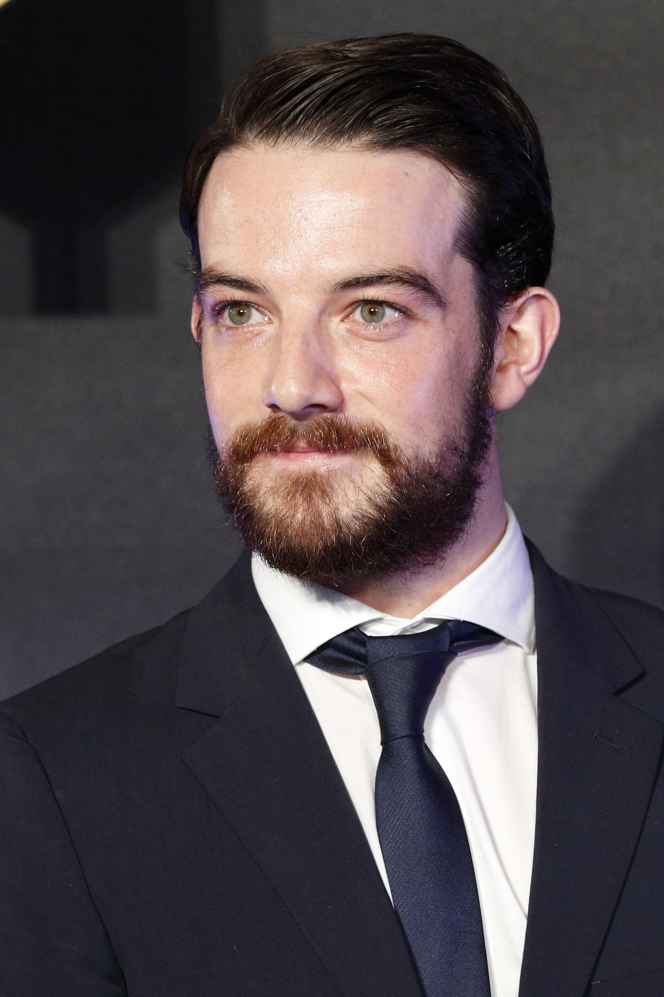 actor Kevin Guthrie large photo
