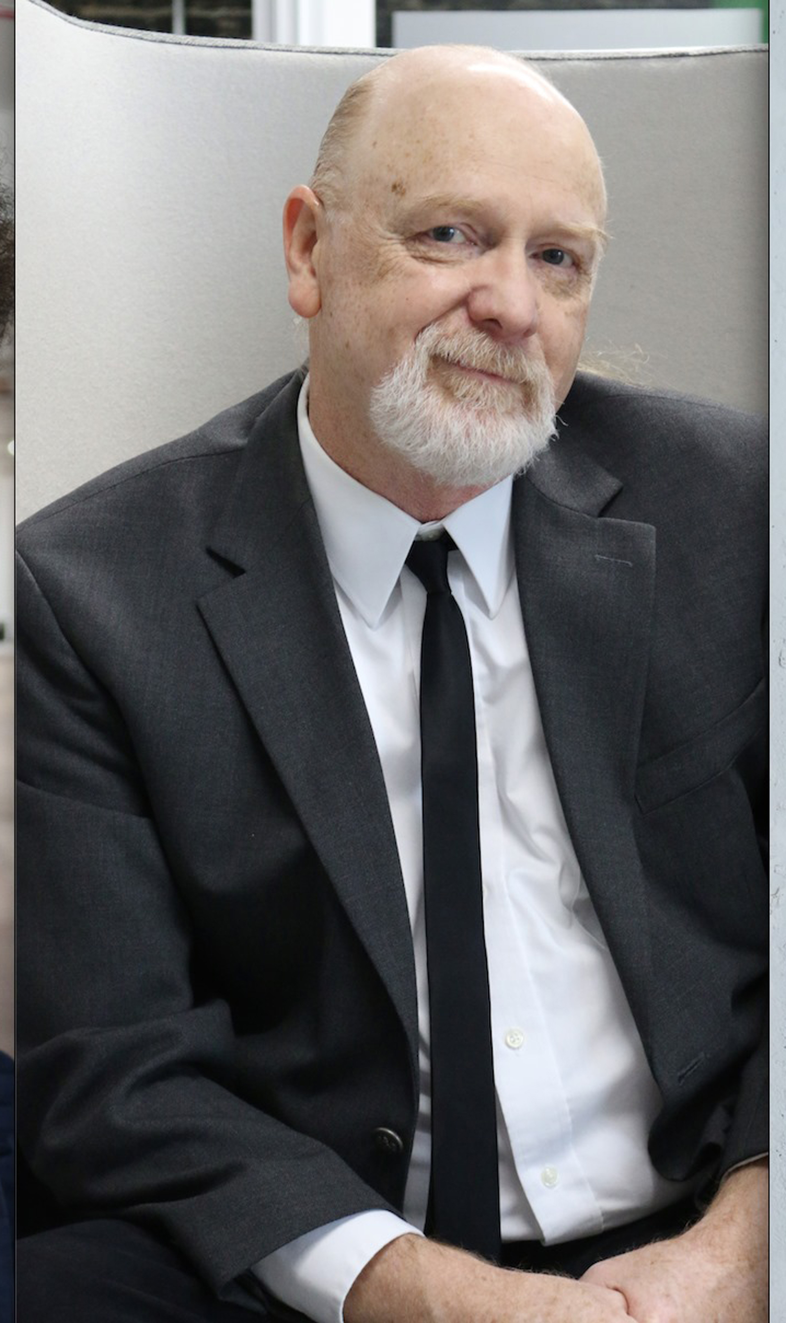 actor Andrew Dawe-Collins large photo