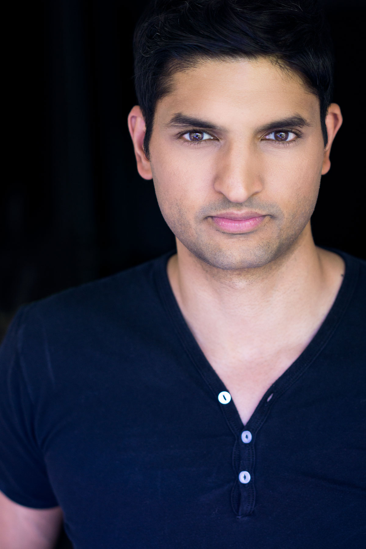 actor Serge Jaswal large photo