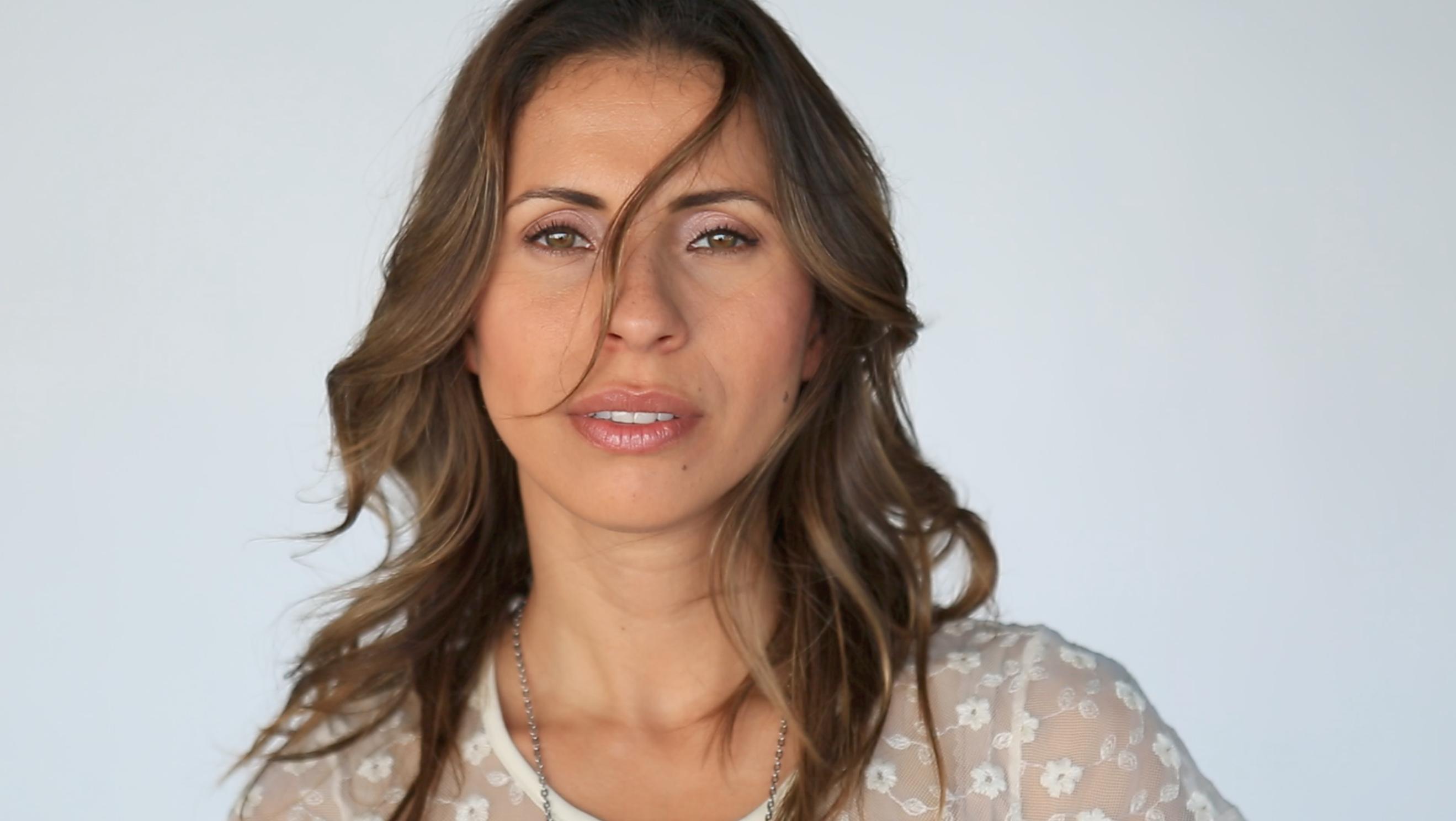 actor Natalia Castellanos large photo