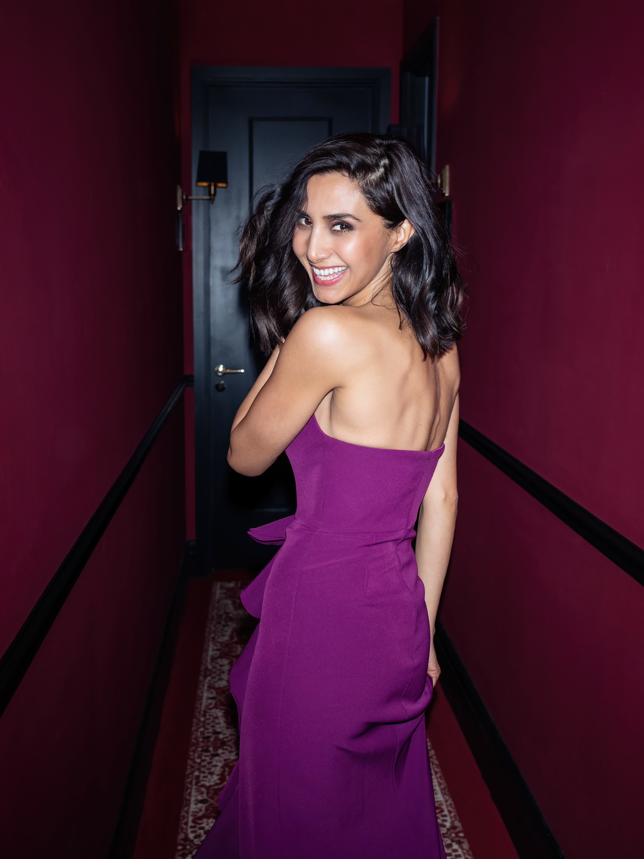 actor Narges Rashidi large photo