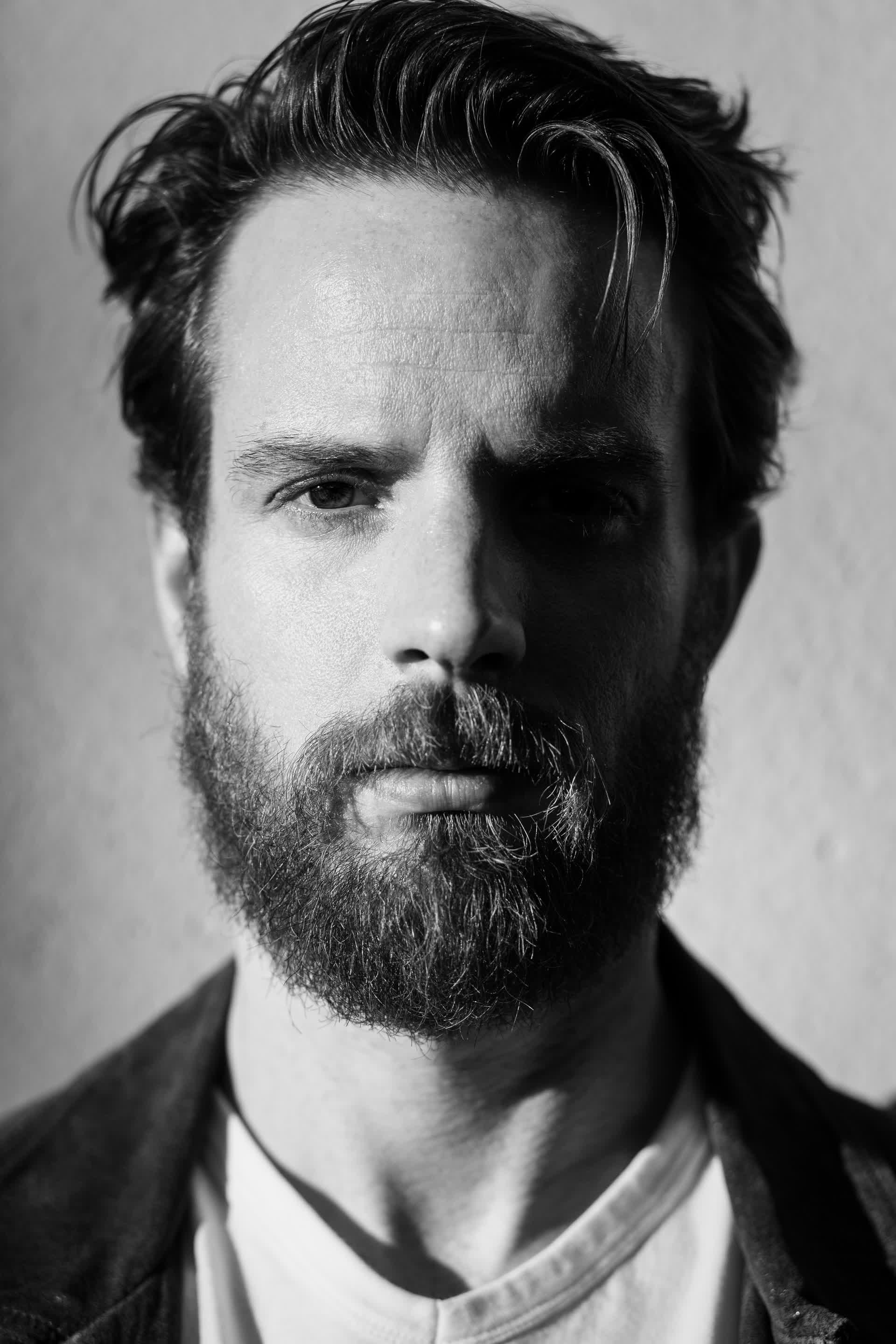 actor Matthew Waterson large photo