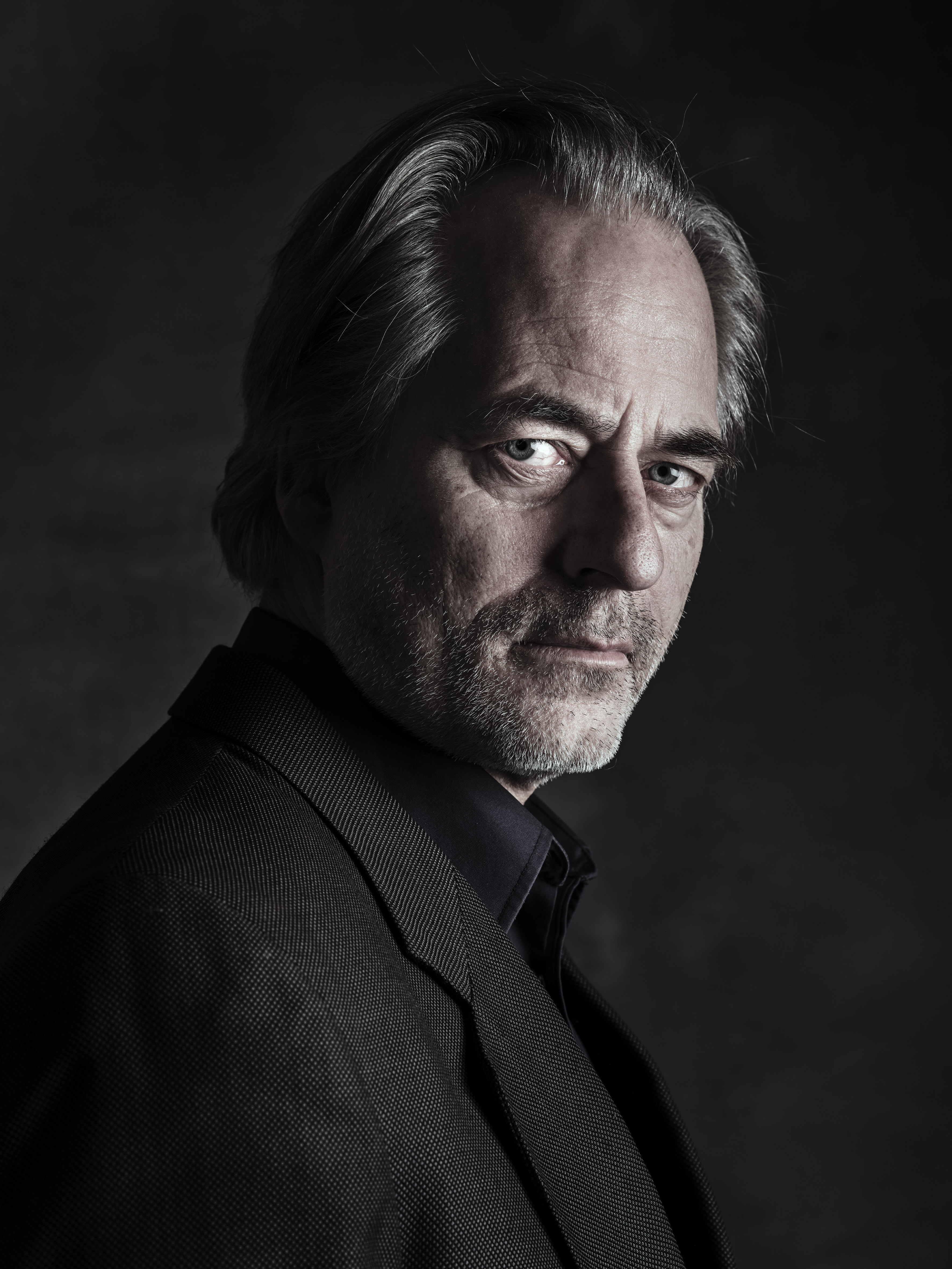 actor Øystein Røger large photo