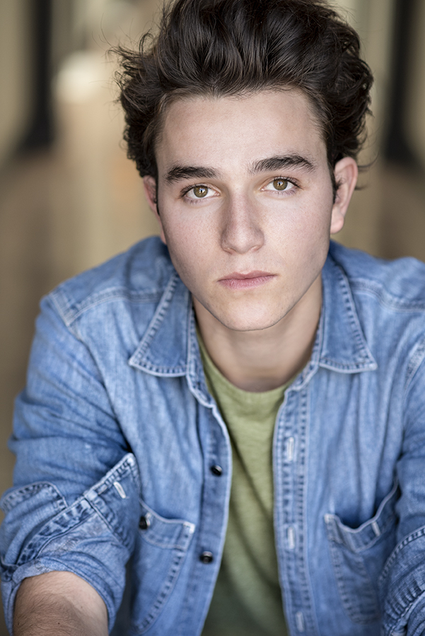 actor Cameron Gellman large photo