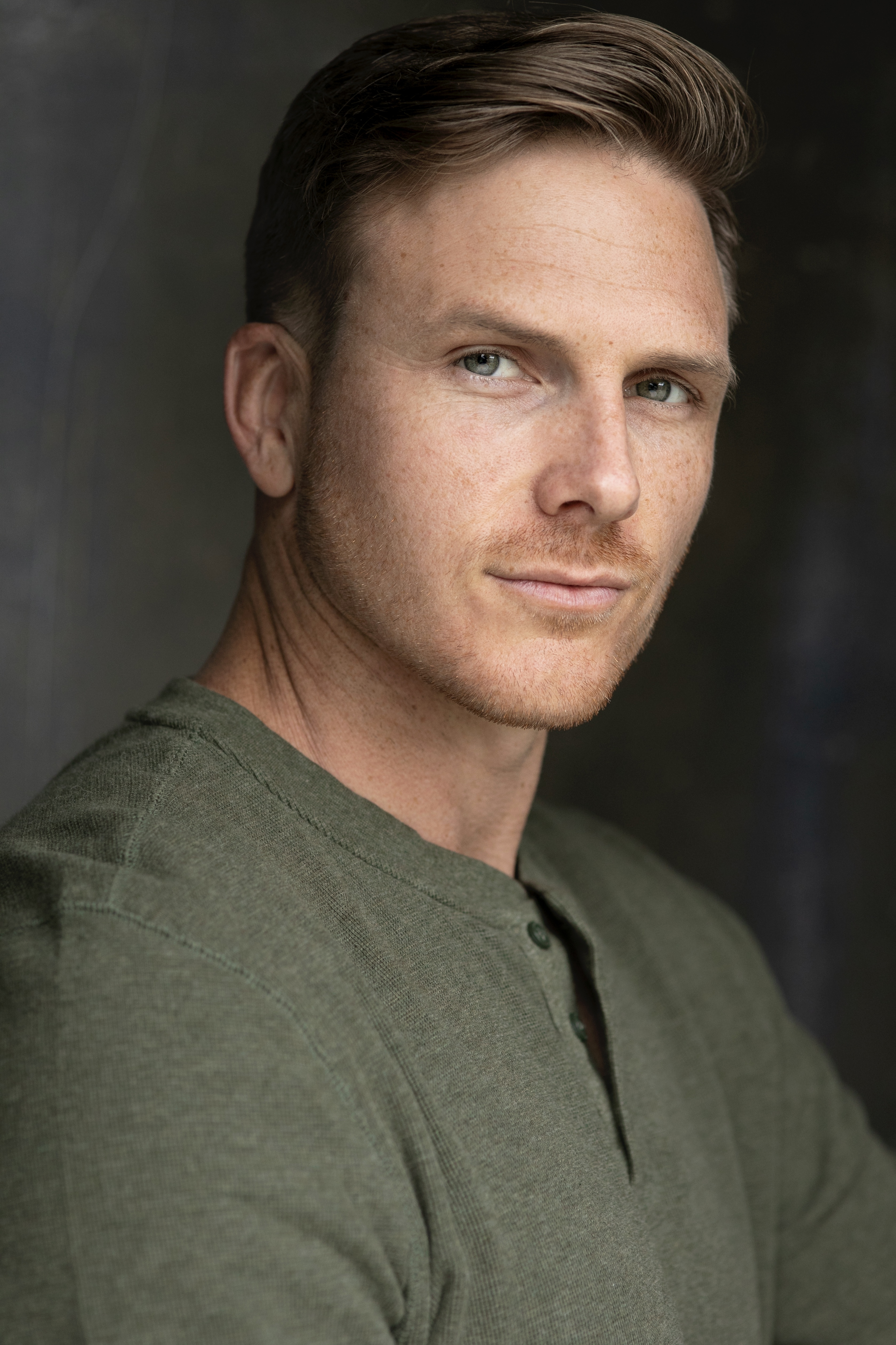 actor Simon Arblaster large photo