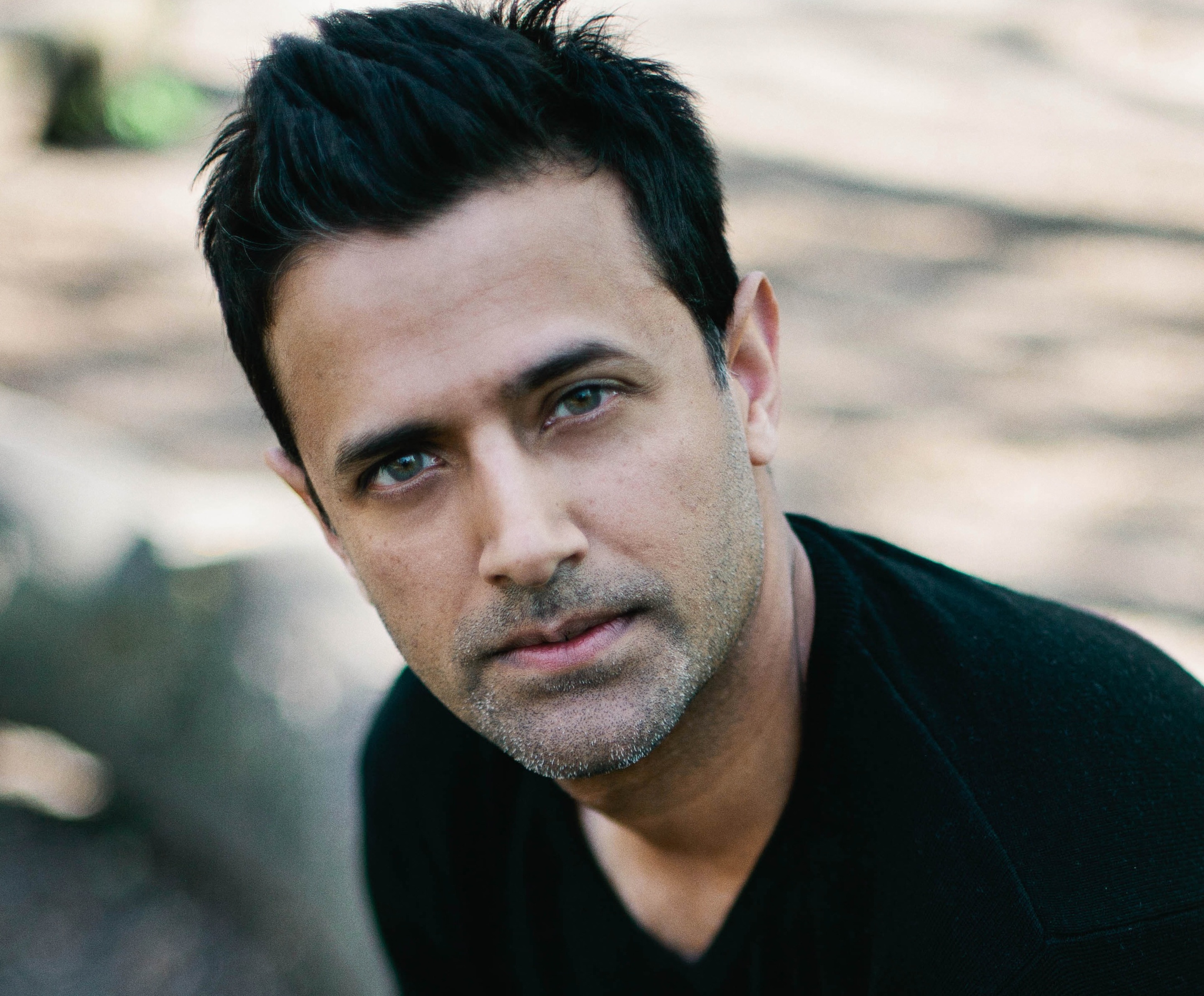 actor Navin Chowdhry large photo