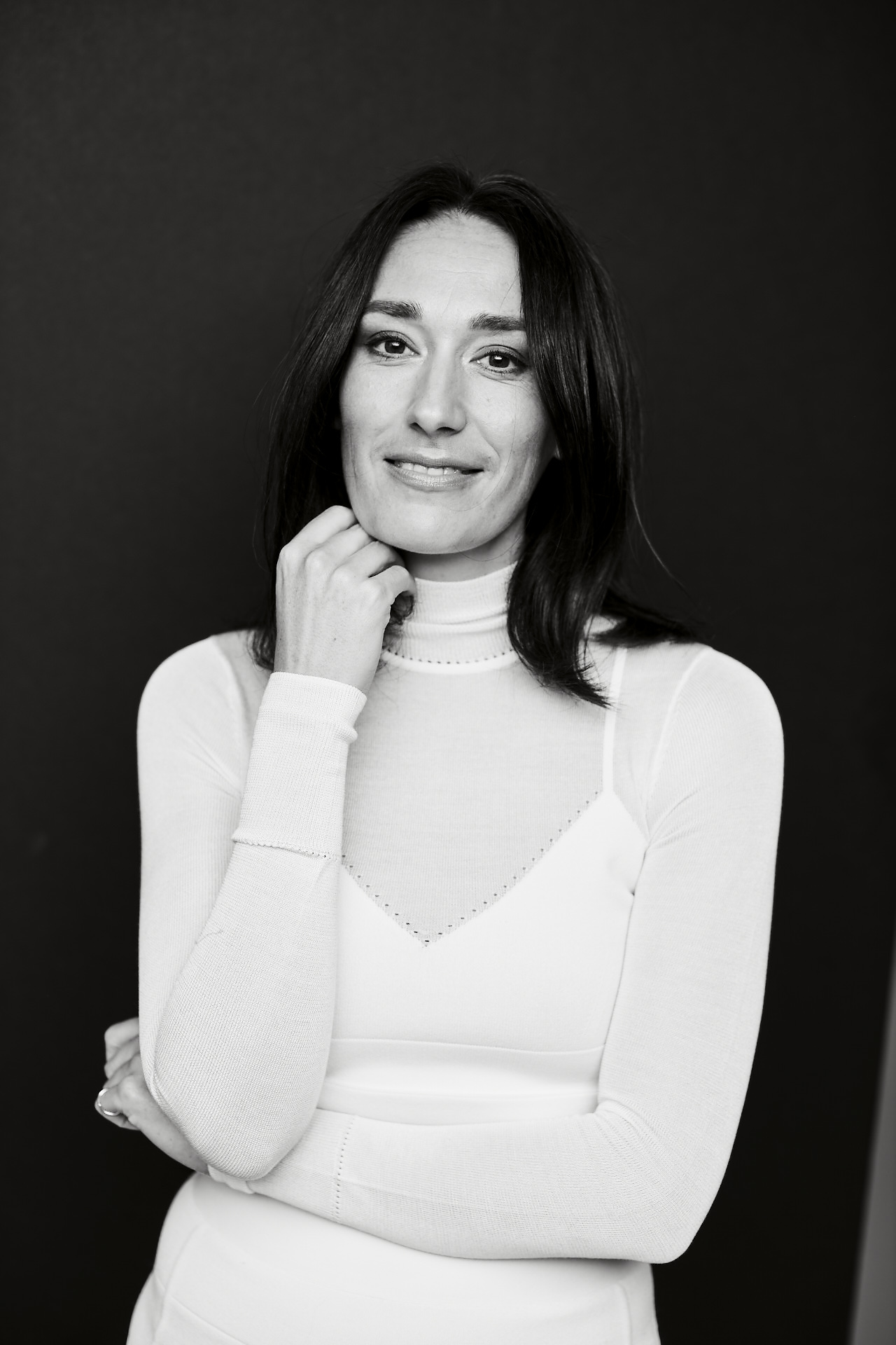 actor Sian Clifford large photo