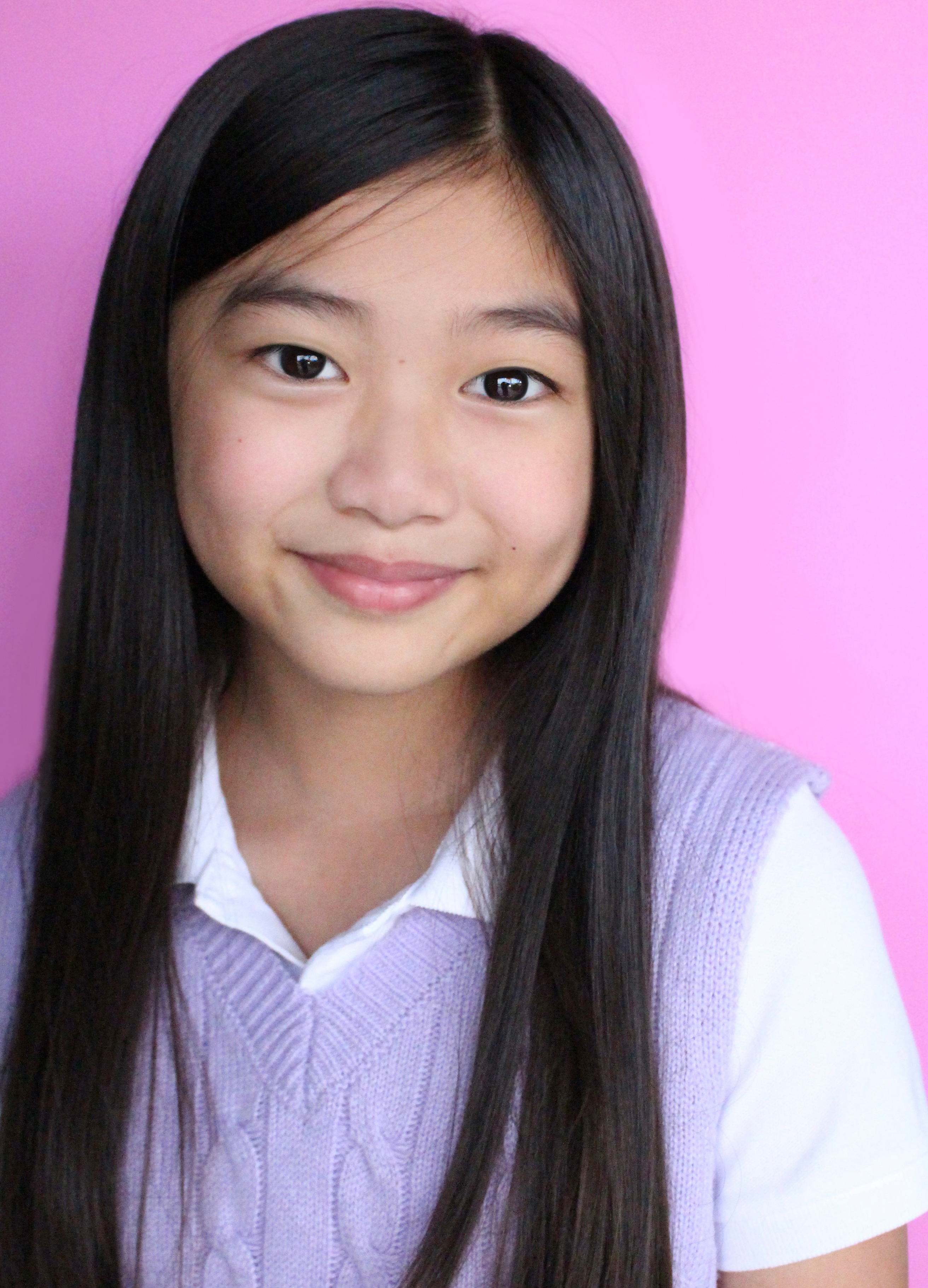 actor Alex Jayne Go large photo