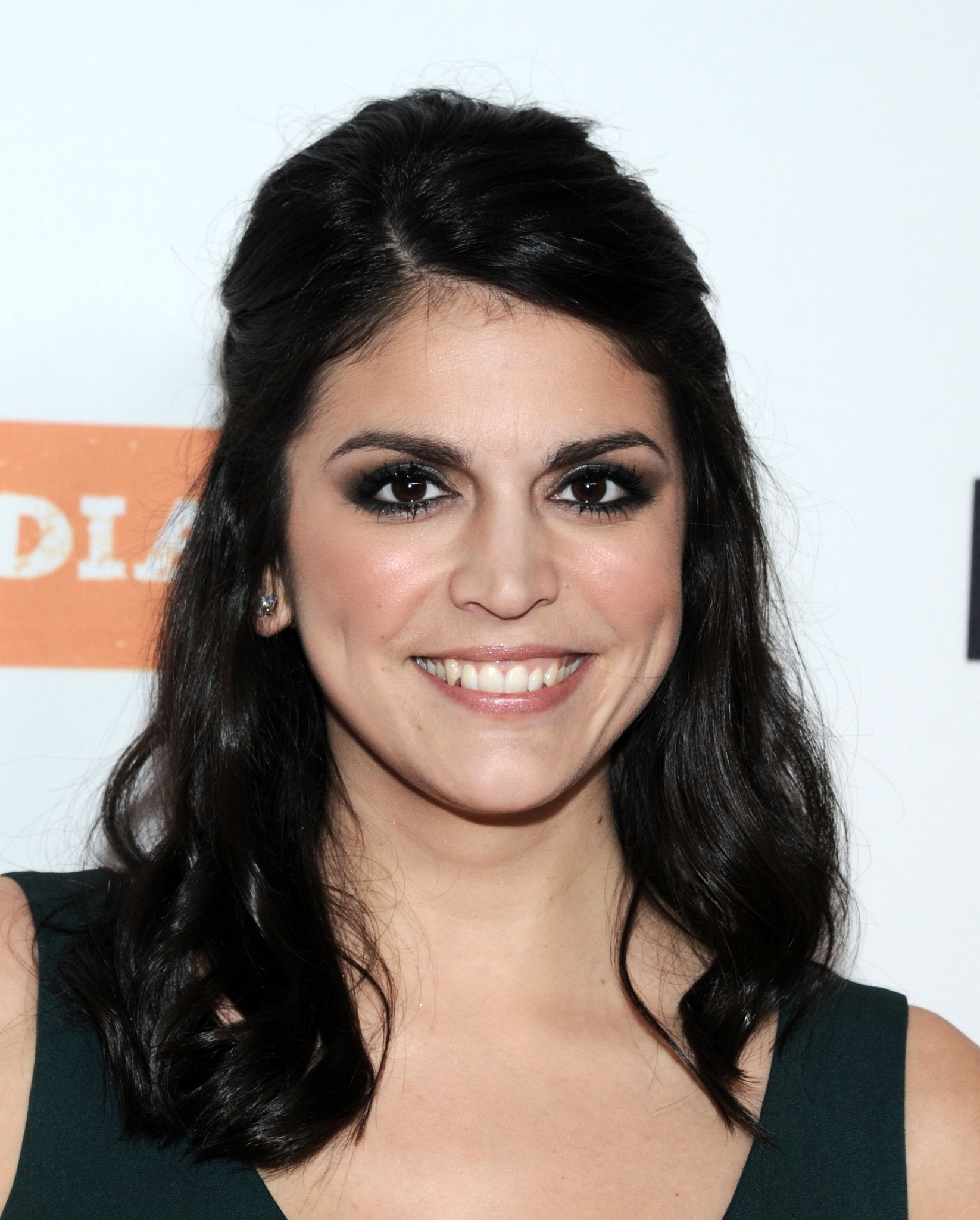 actor Cecily Strong large photo