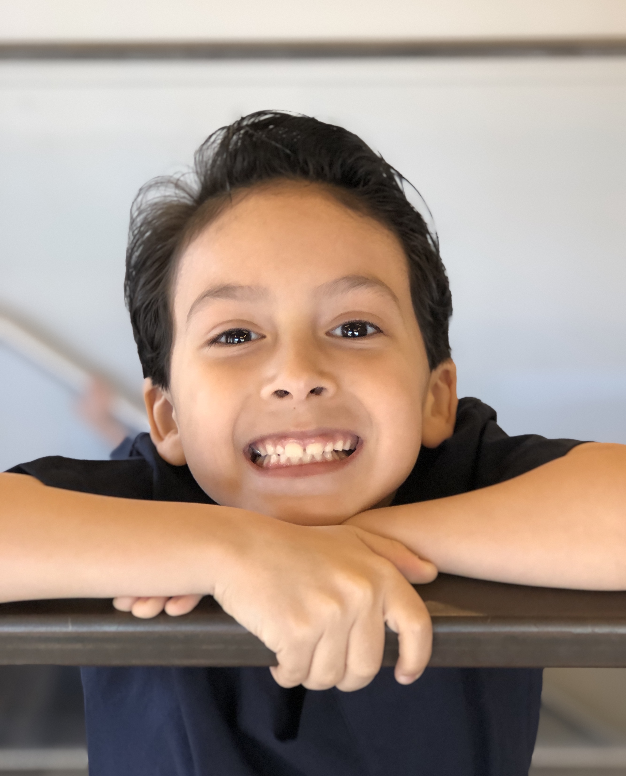 actor Logan Nicholson large photo