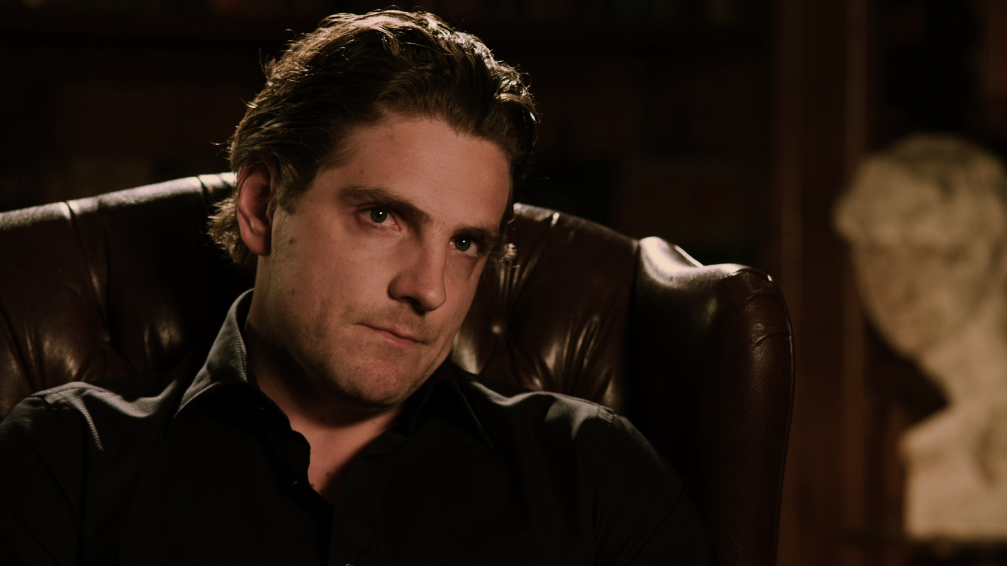 actor James Gilbert large photo