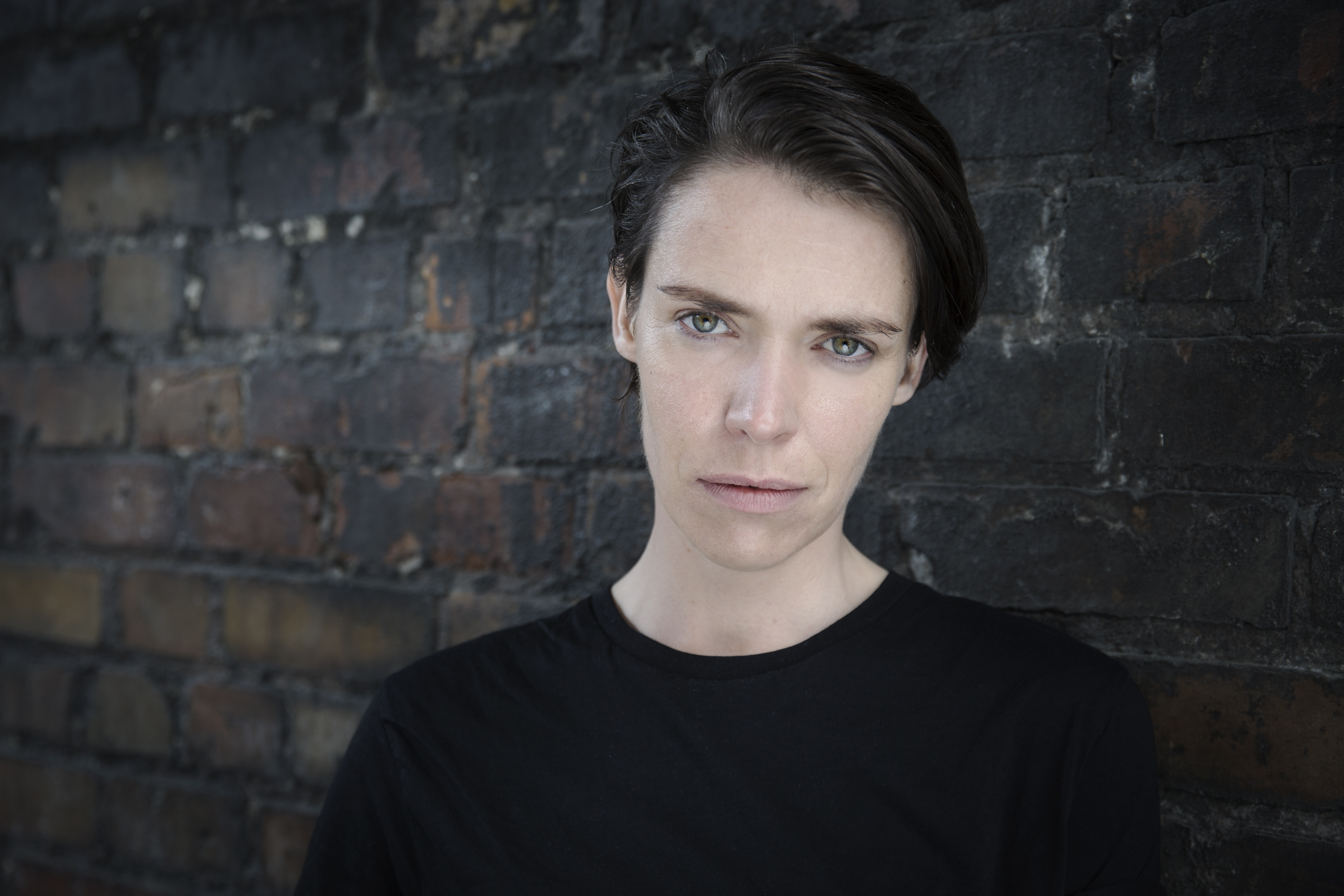 actor Caoilfhionn Dunne large photo