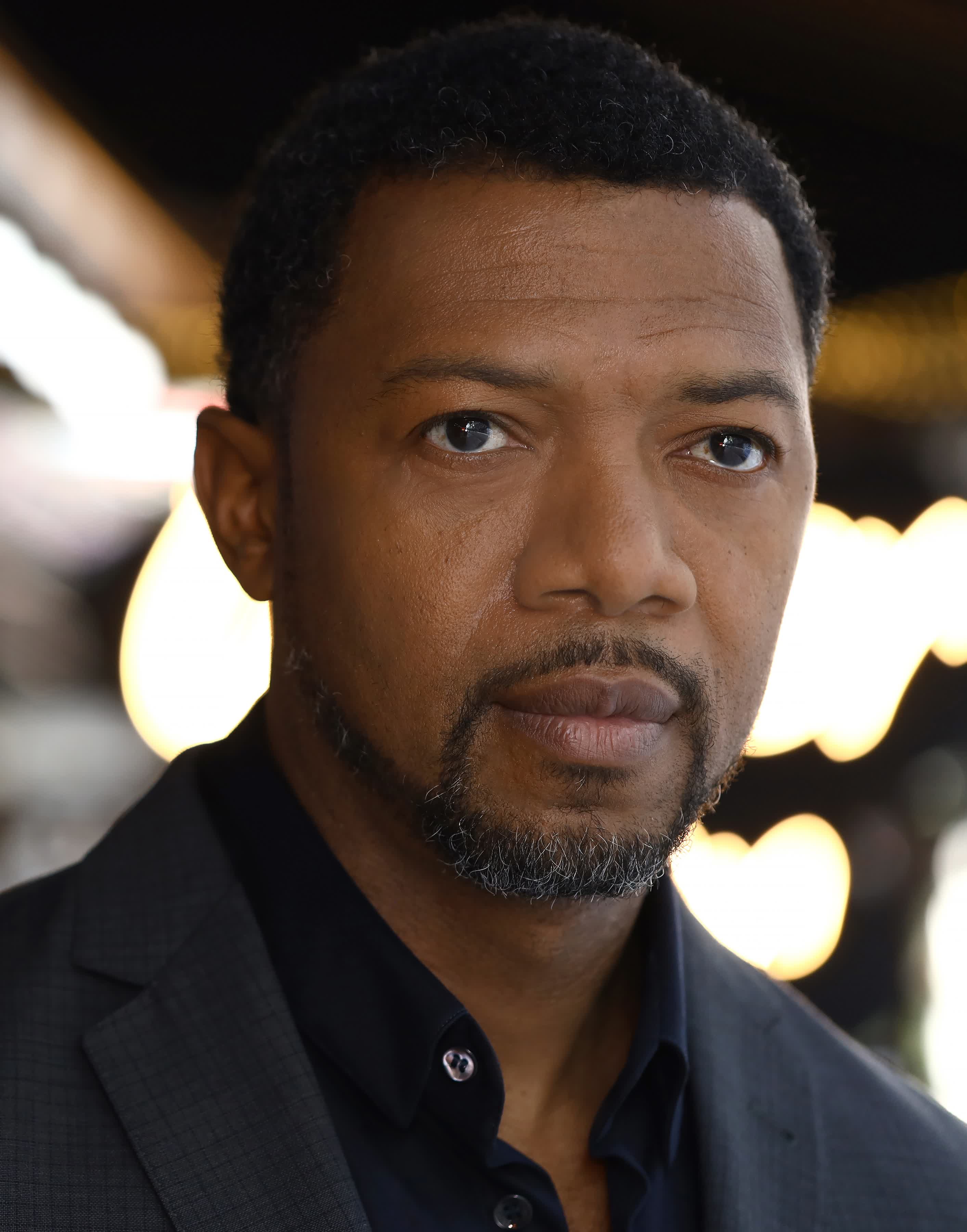 actor Miles Mussenden large photo