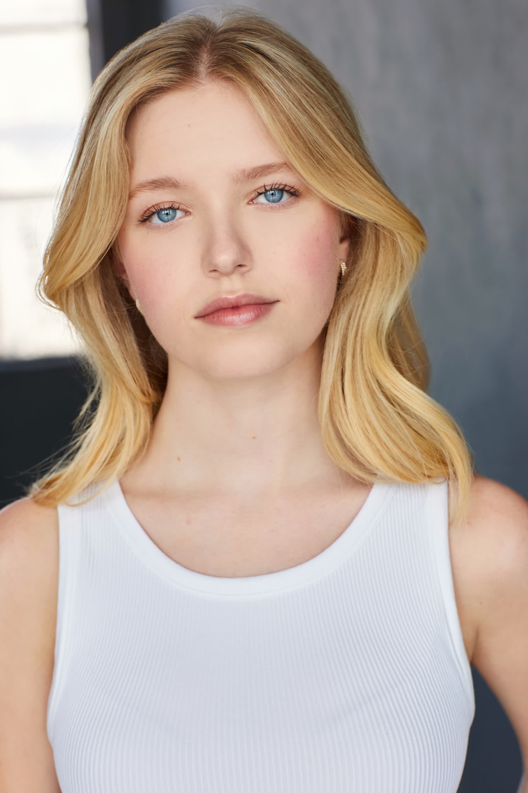 actor Shay Rudolph large photo