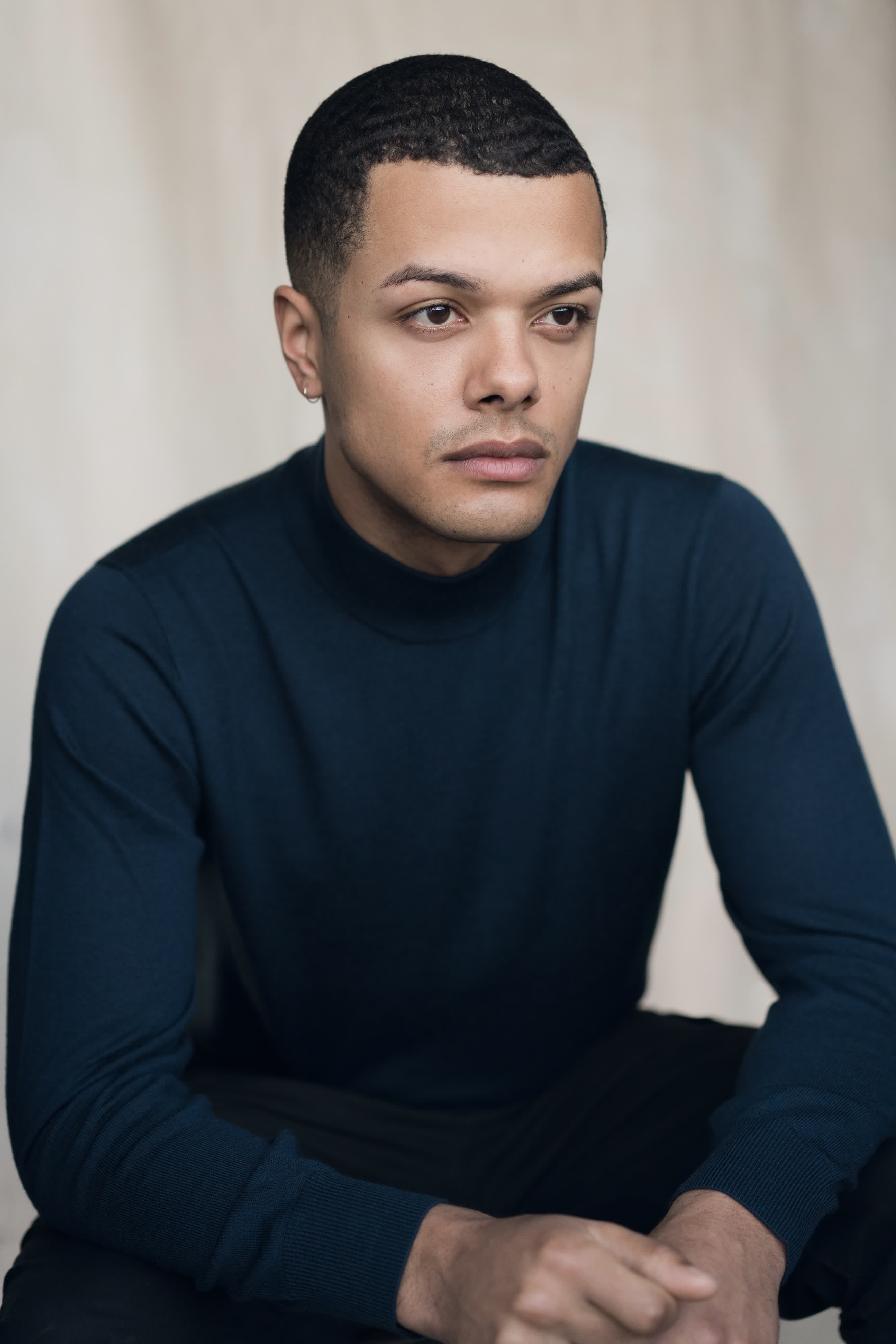 actor Dylan Brady large photo