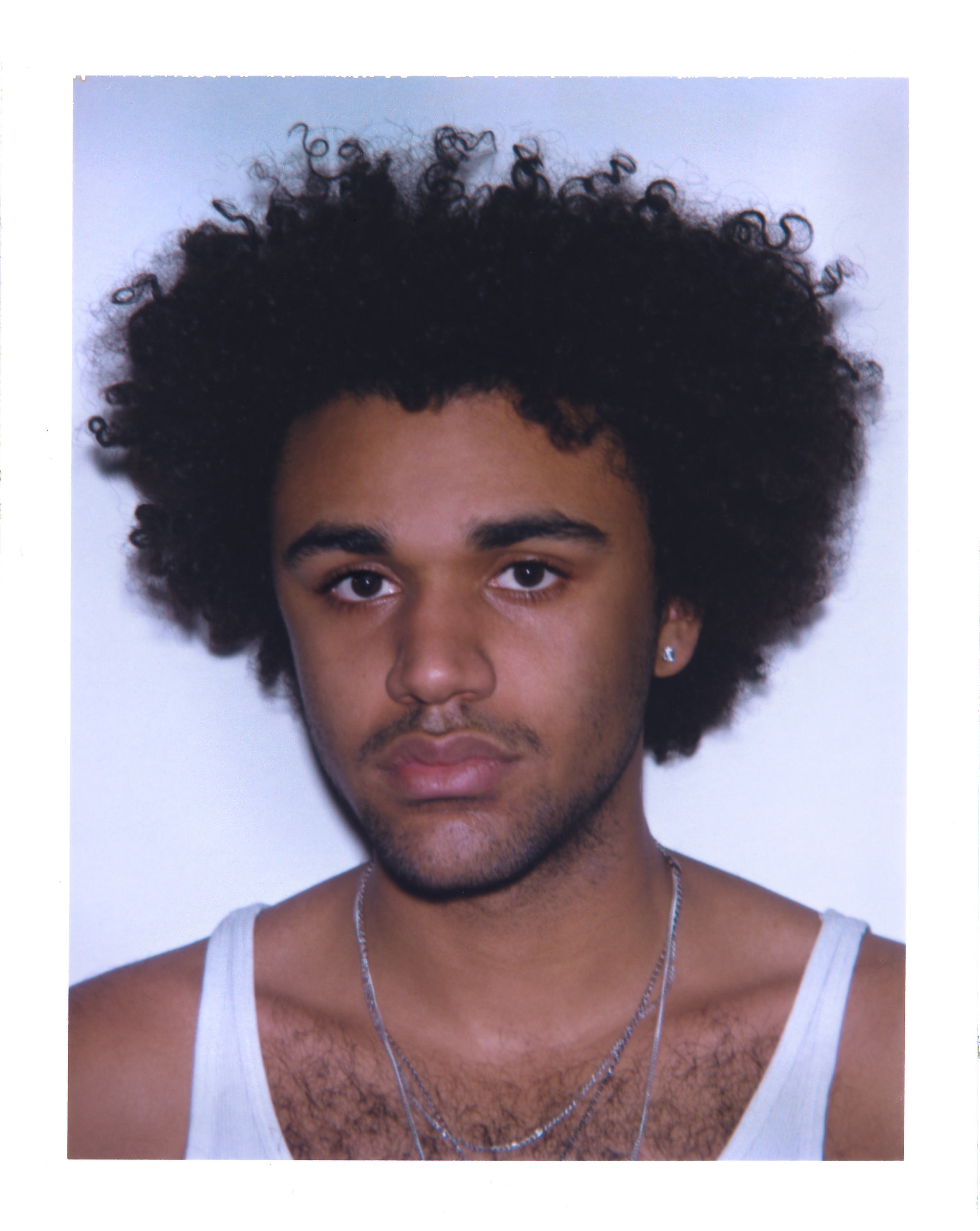 actor Langston Uibel large photo