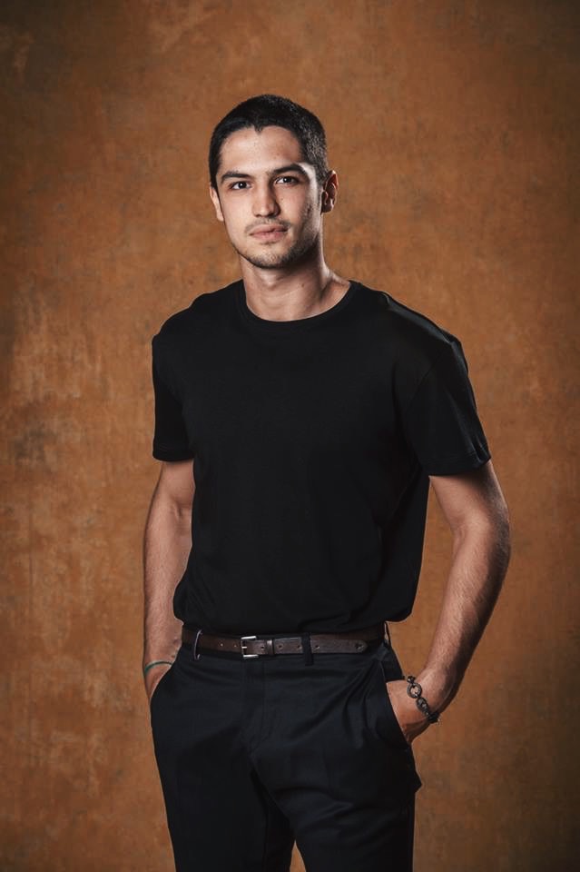 actor Gabriel Leone large photo