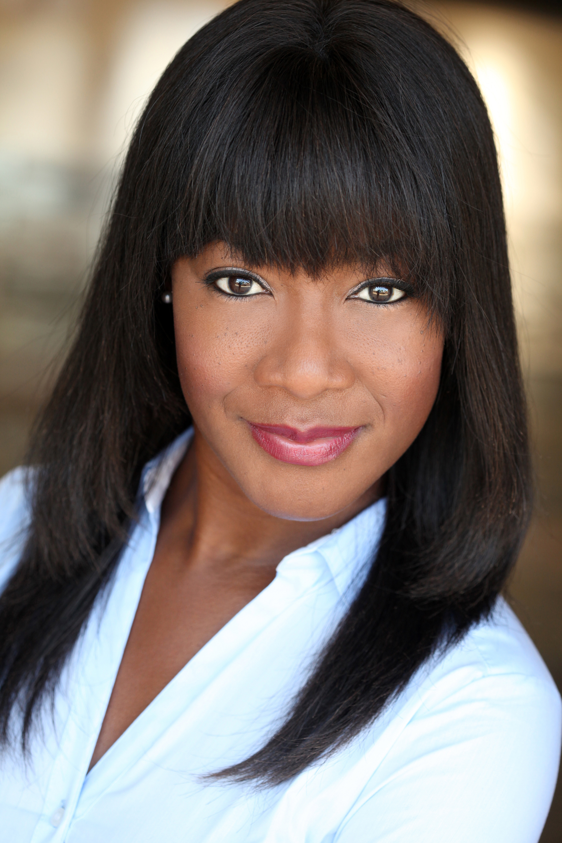 actor Dayna Dooley large photo