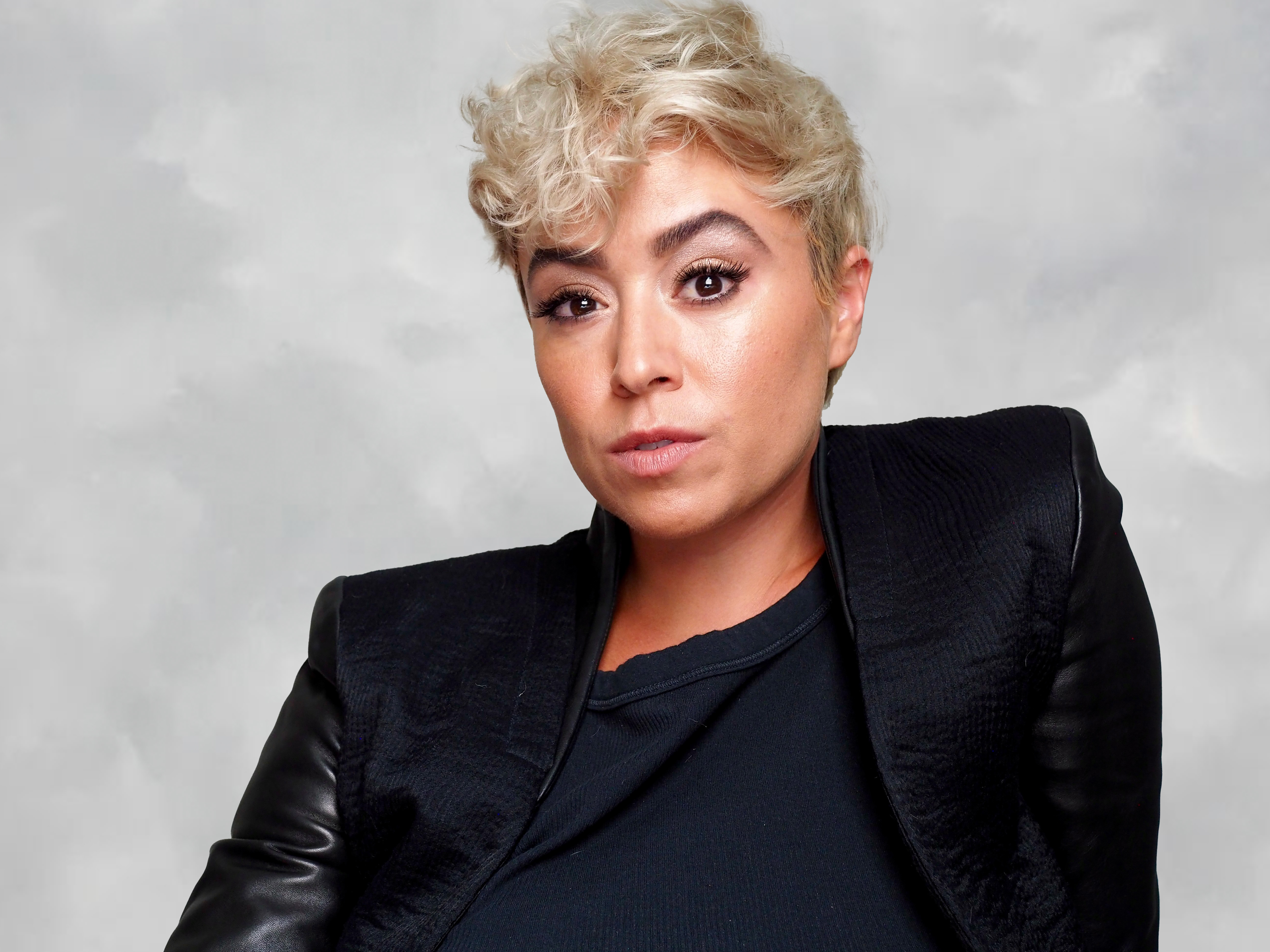 actor Briana Venskus large photo