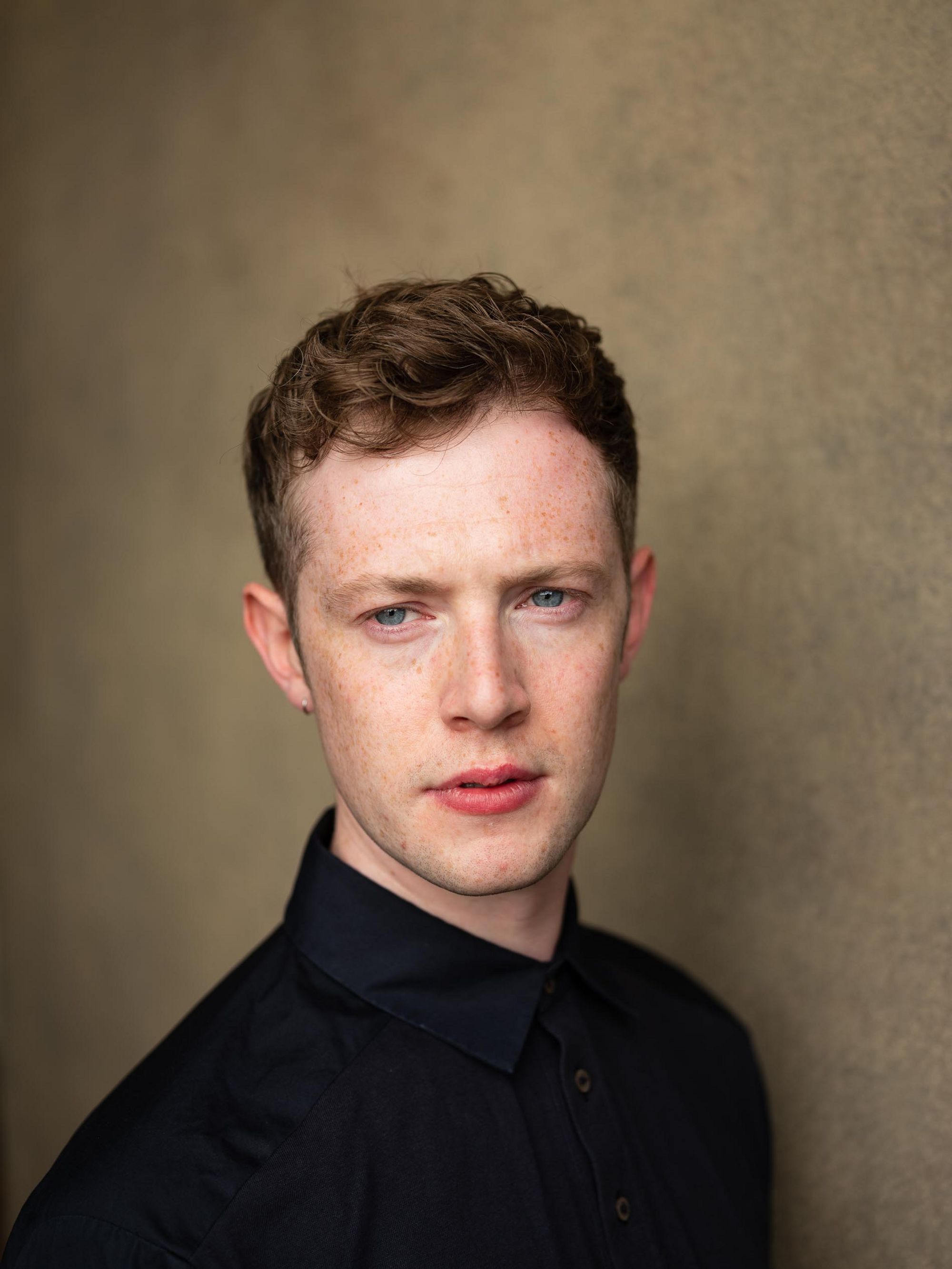 actor Lewis Mackinnon large photo