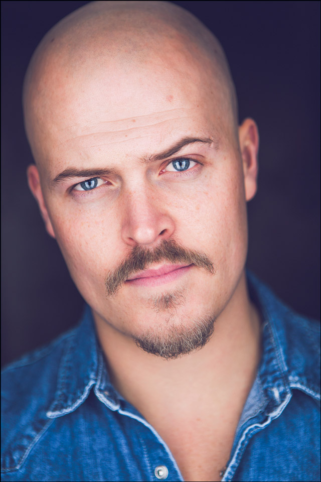 actor Hunter Emery large photo