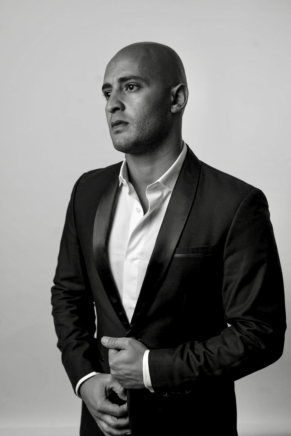 actor Shadi Alfons large photo