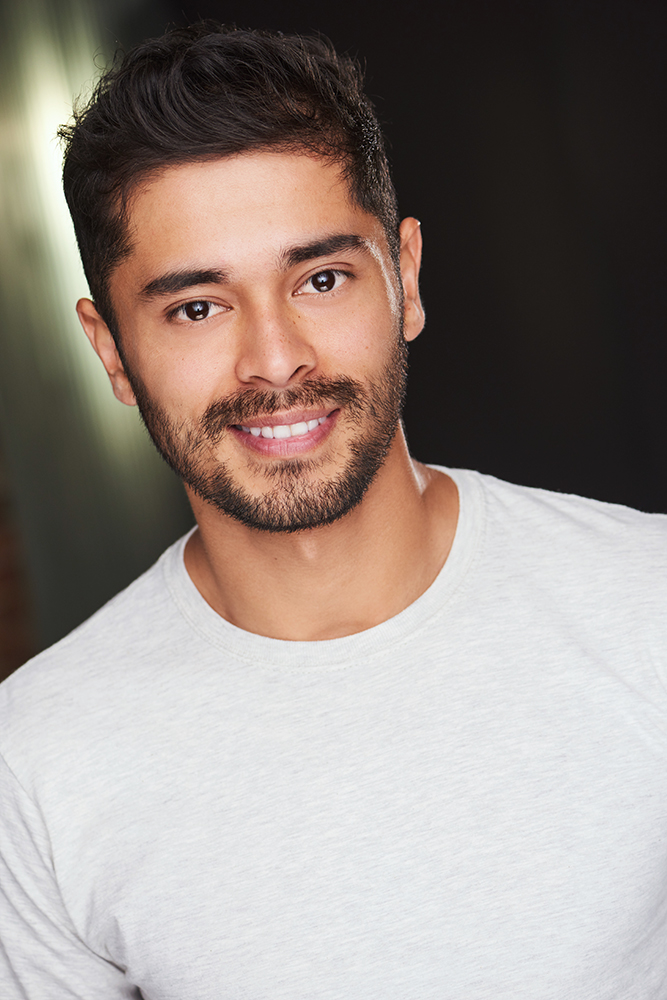 actor Chris Renfro large photo