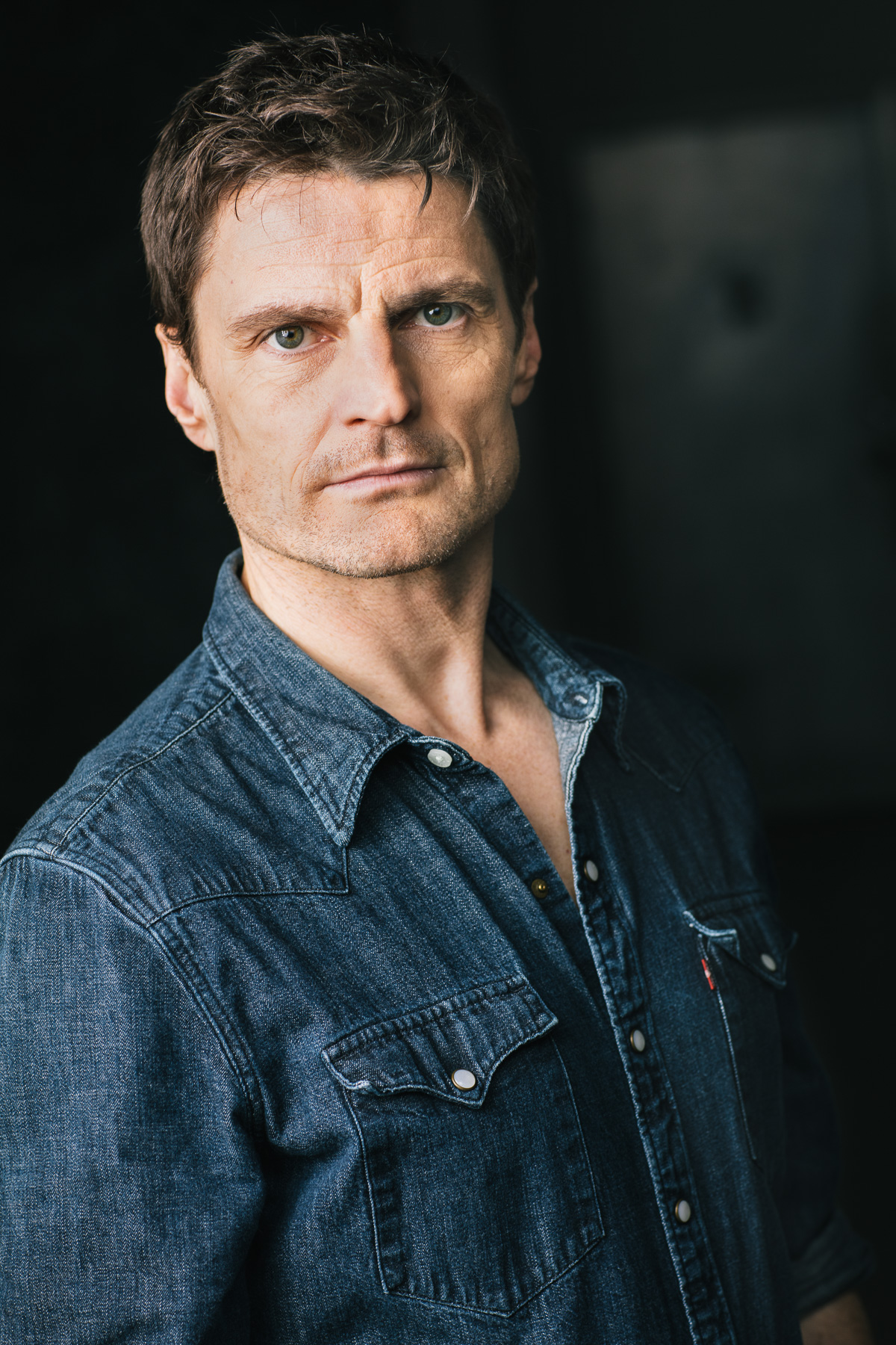 actor Bob Frazer large photo