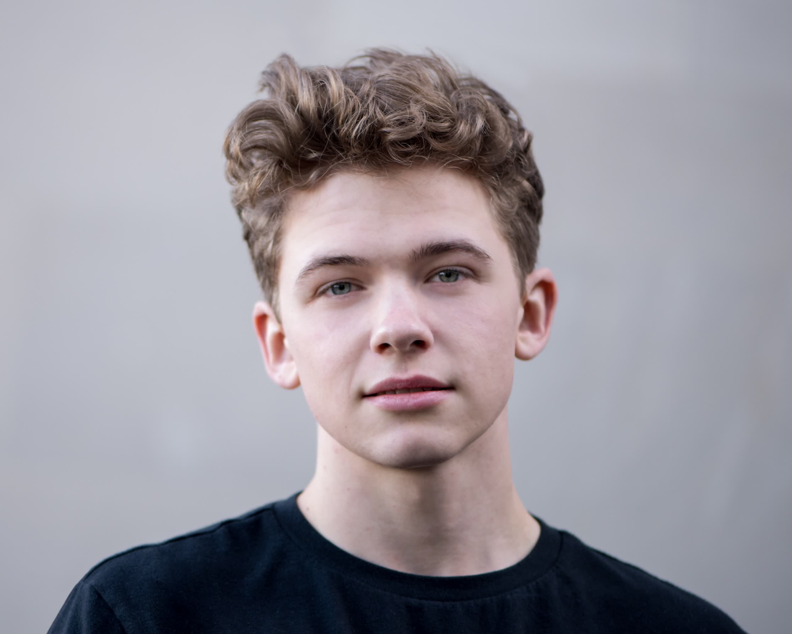 actor Igby Rigney large photo