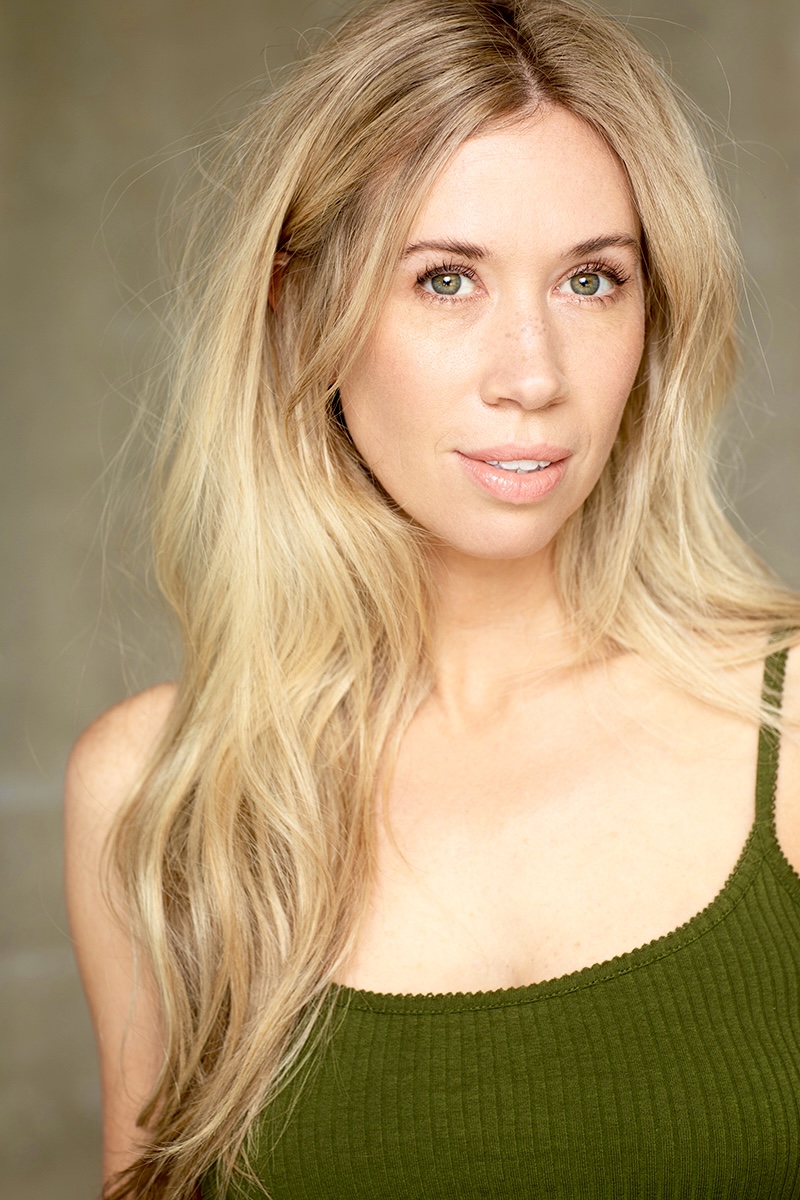 actor Kate Lister large photo