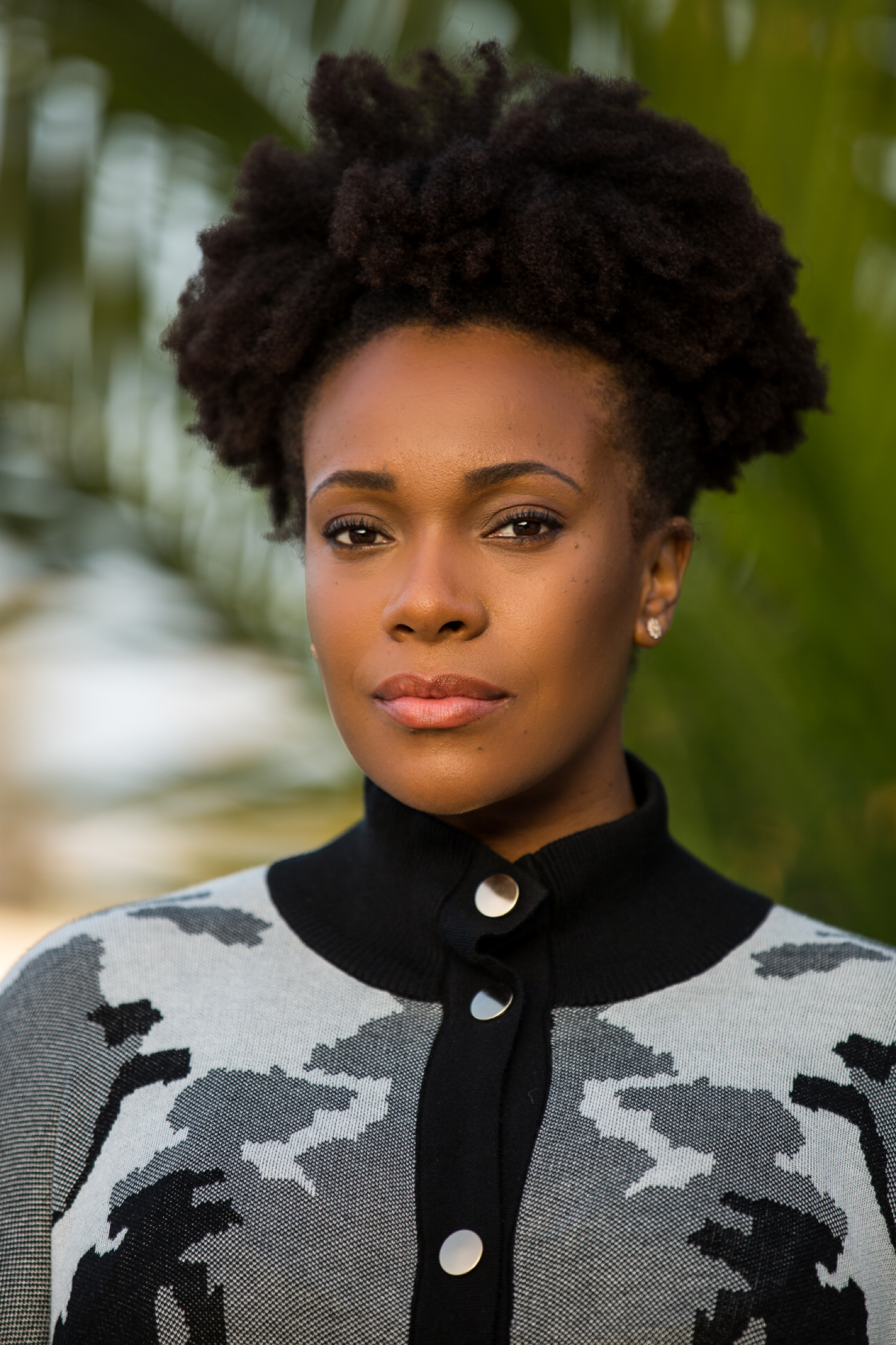 actor Geri-Nikole Love large photo