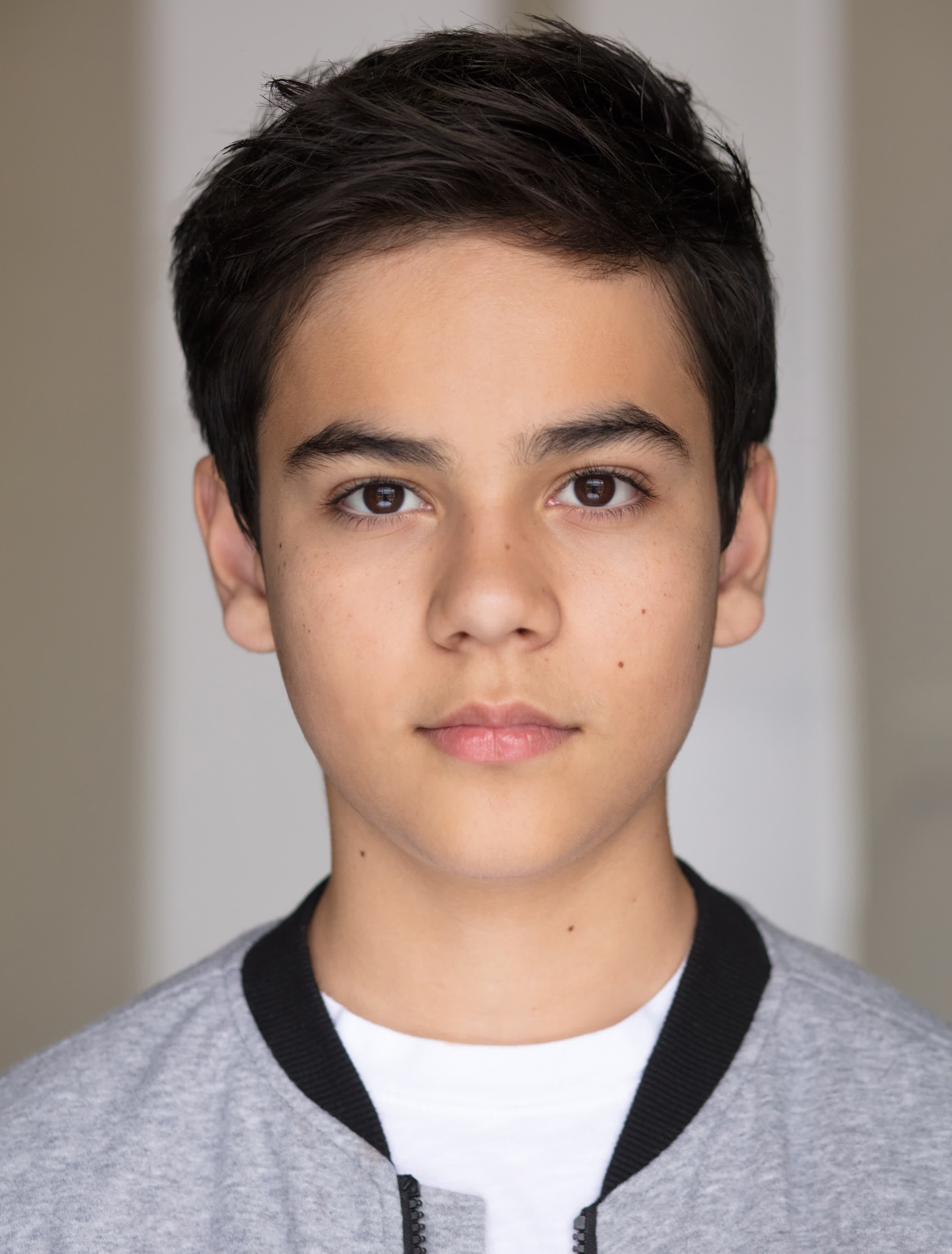 actor Joshua Gage large photo