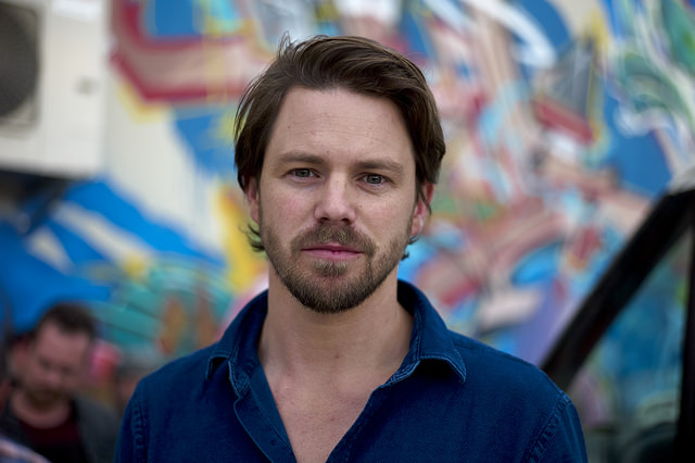 actor Ian Meadows large photo