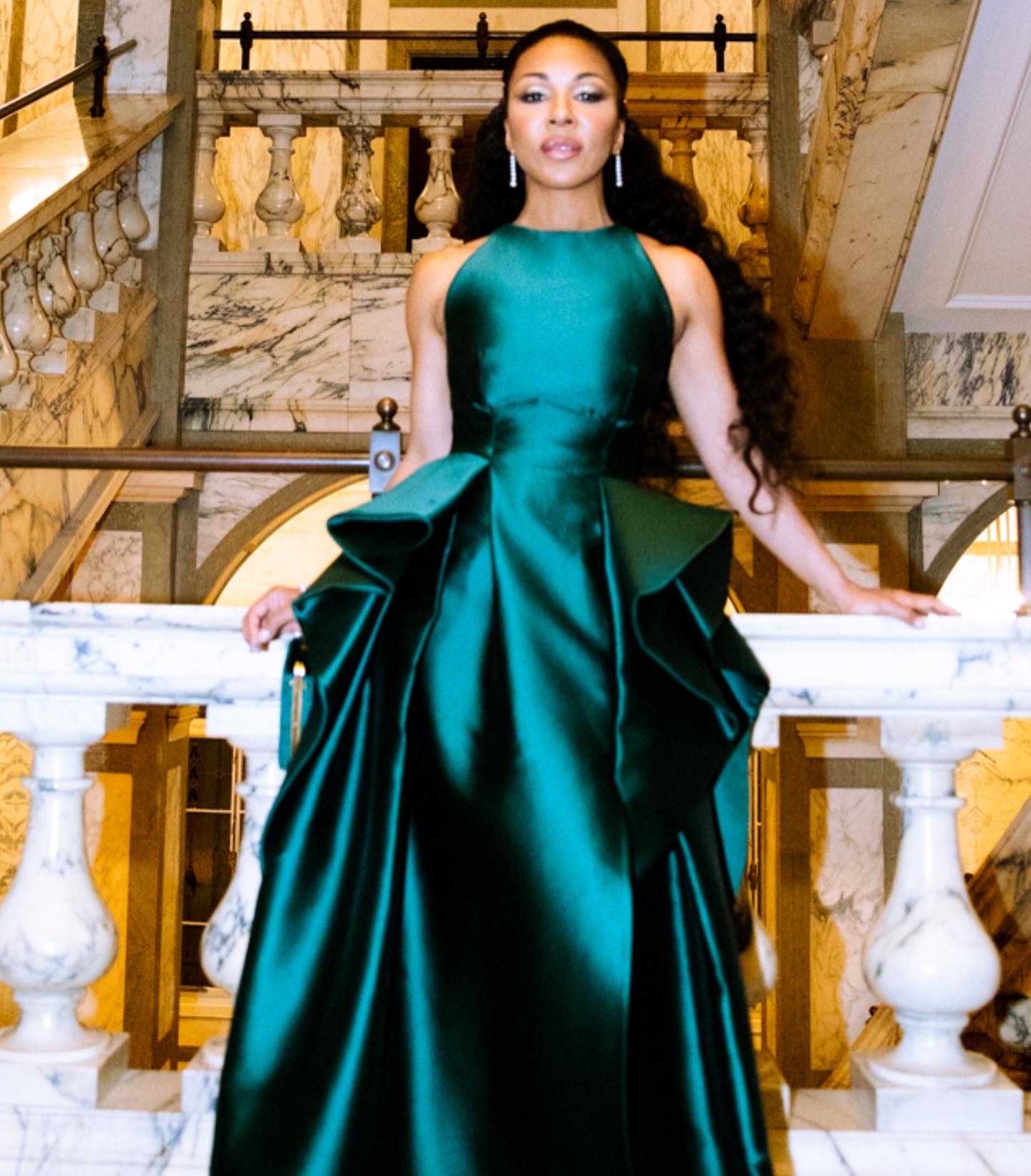 actor Kathryn Drysdale large photo